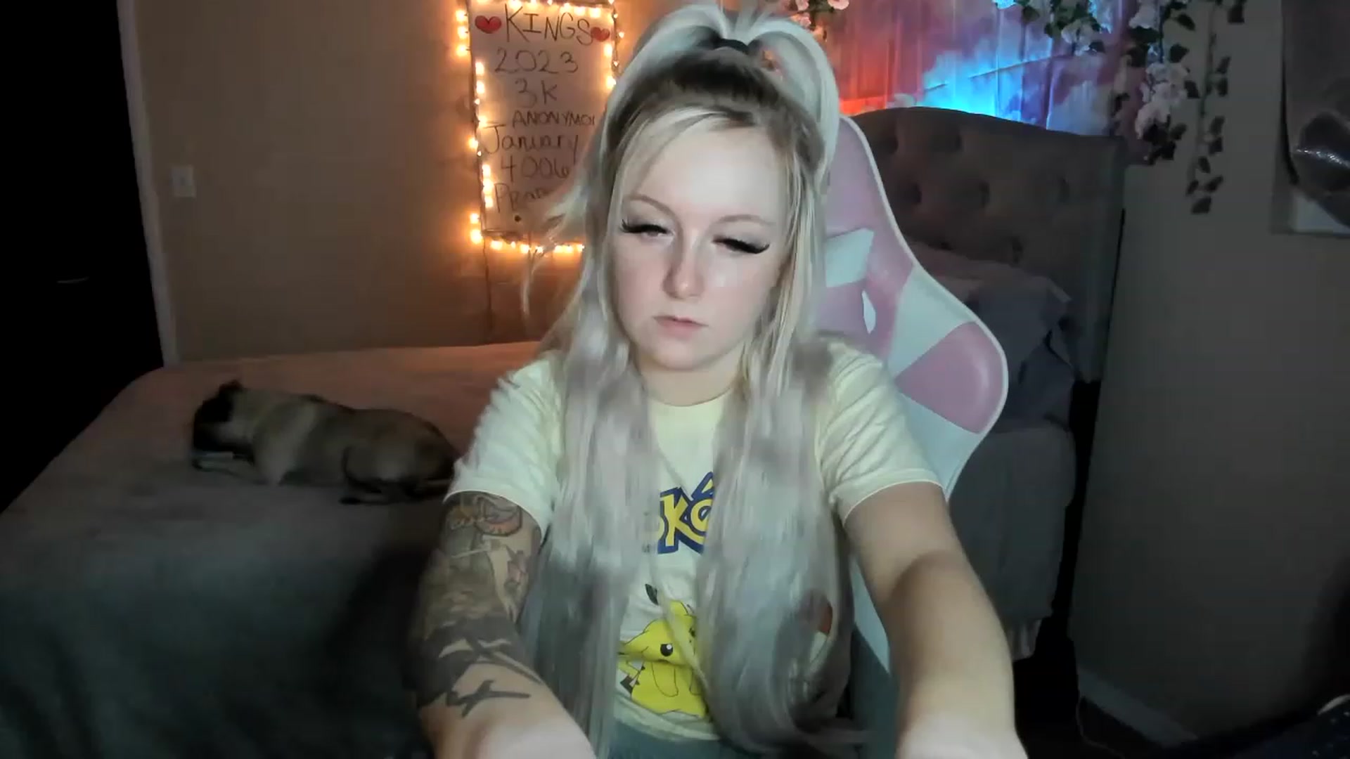 Gallery image thumbnail from LizzySmallz's myfreecams stream on, 01/18/2023, 09:32 image 2 of 20