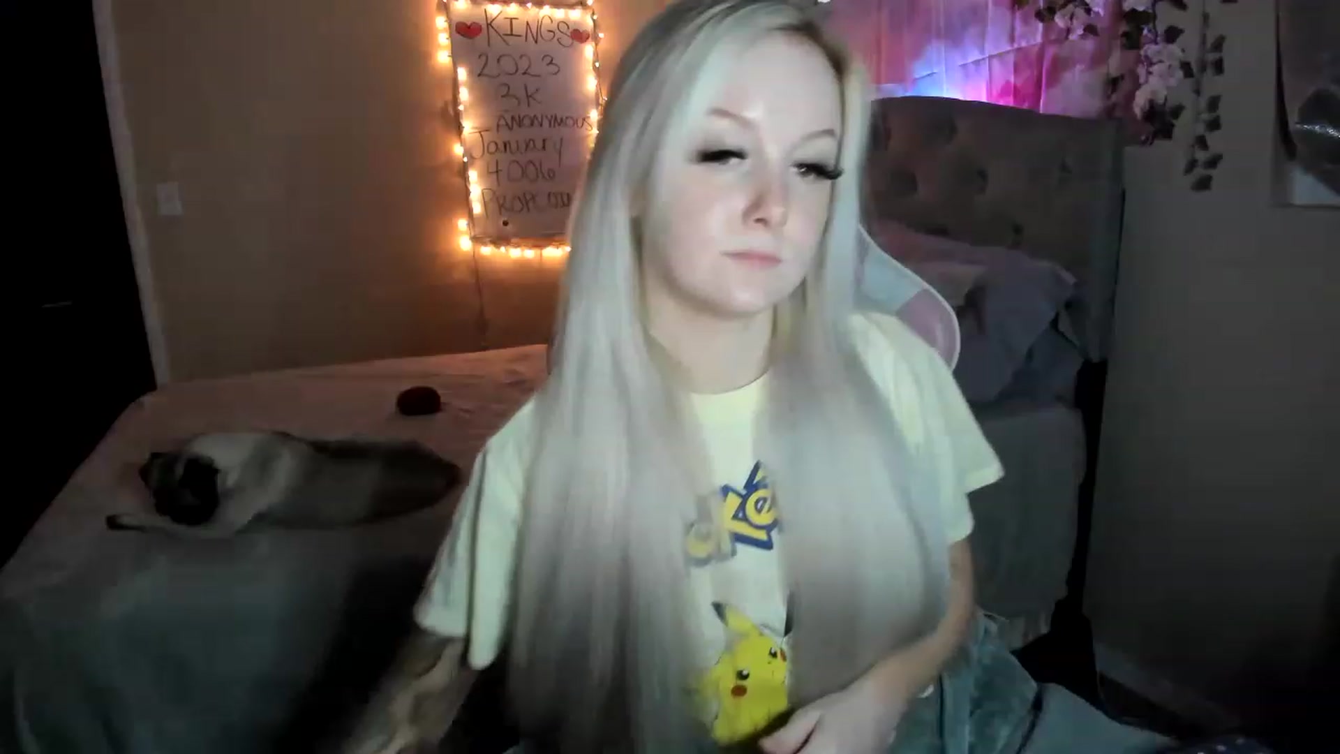 Gallery image thumbnail from LizzySmallz's myfreecams stream on, 01/18/2023, 11:50 image 4 of 20