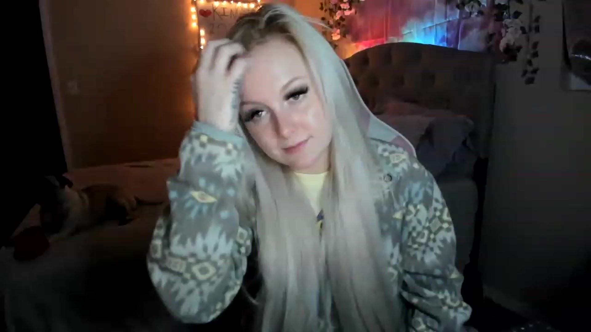 Gallery image thumbnail from LizzySmallz's myfreecams stream on, 01/18/2023, 11:50 image 2 of 20