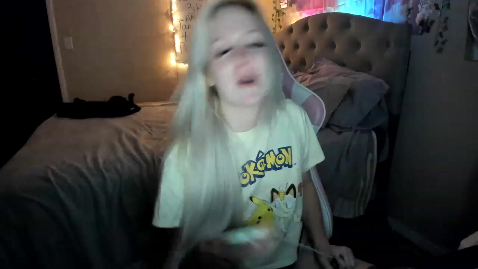 Gallery image thumbnail from LizzySmallz's myfreecams stream on, 01/18/2023, 12:24 image 19 of 20