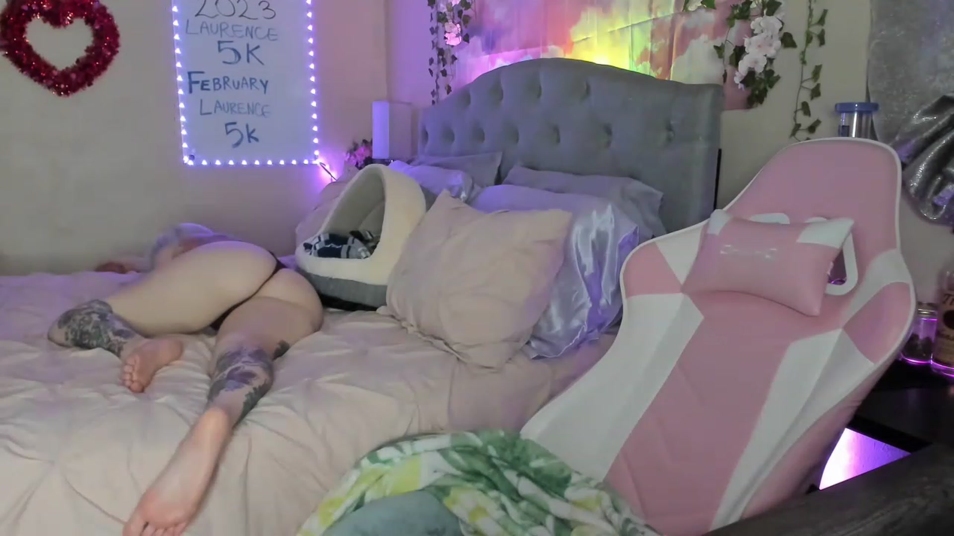 Gallery image thumbnail from LizzySmallz's myfreecams stream on, 02/04/2023, 09:56 image 17 of 20