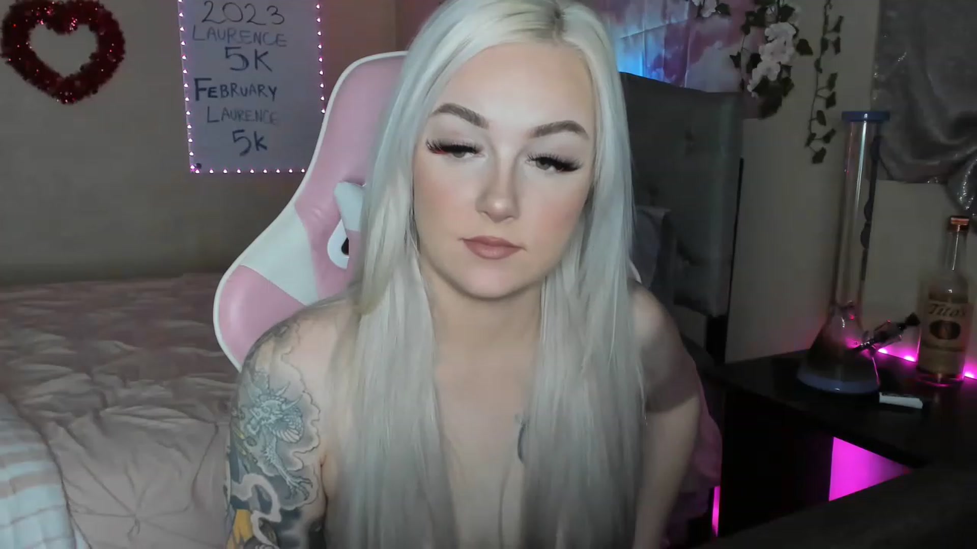 Gallery image thumbnail from LizzySmallz's myfreecams stream on, 02/09/2023, 09:07 image 10 of 20