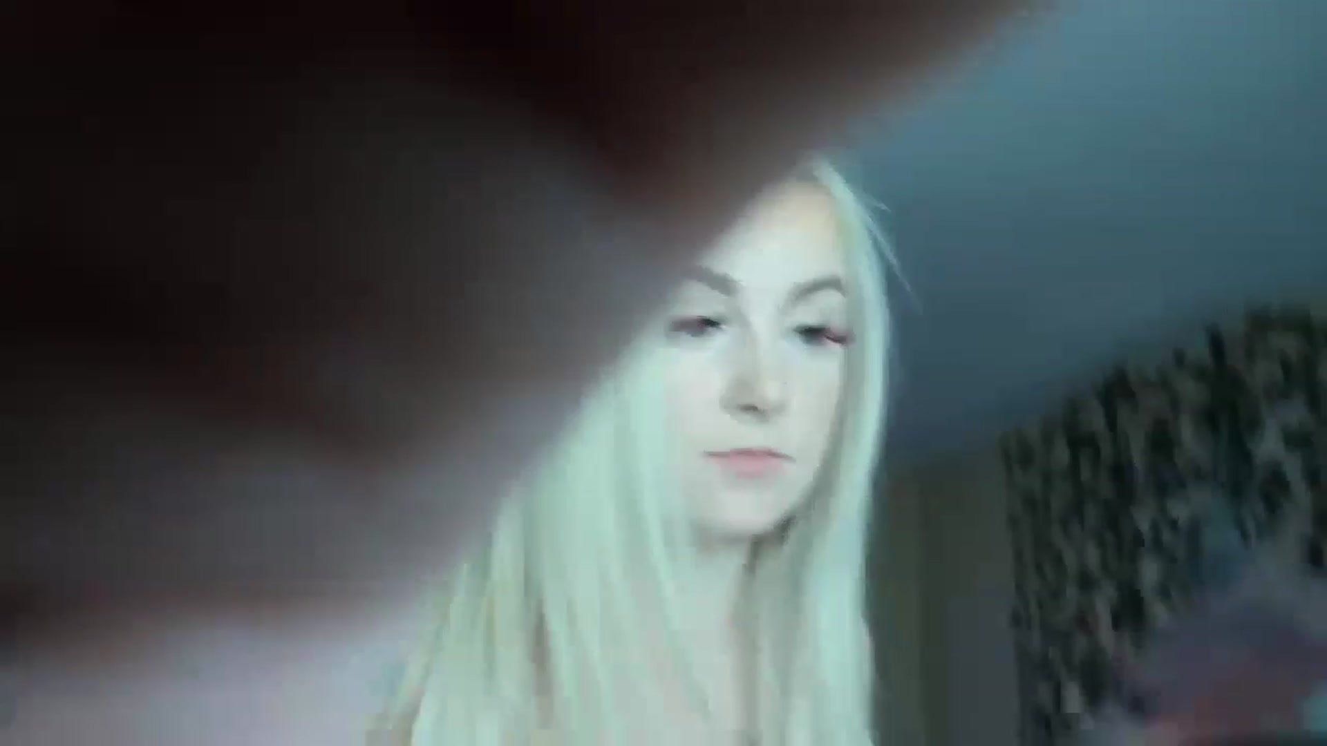 Gallery image thumbnail from LizzySmallz's myfreecams stream on, 02/23/2023, 07:51 image 6 of 20