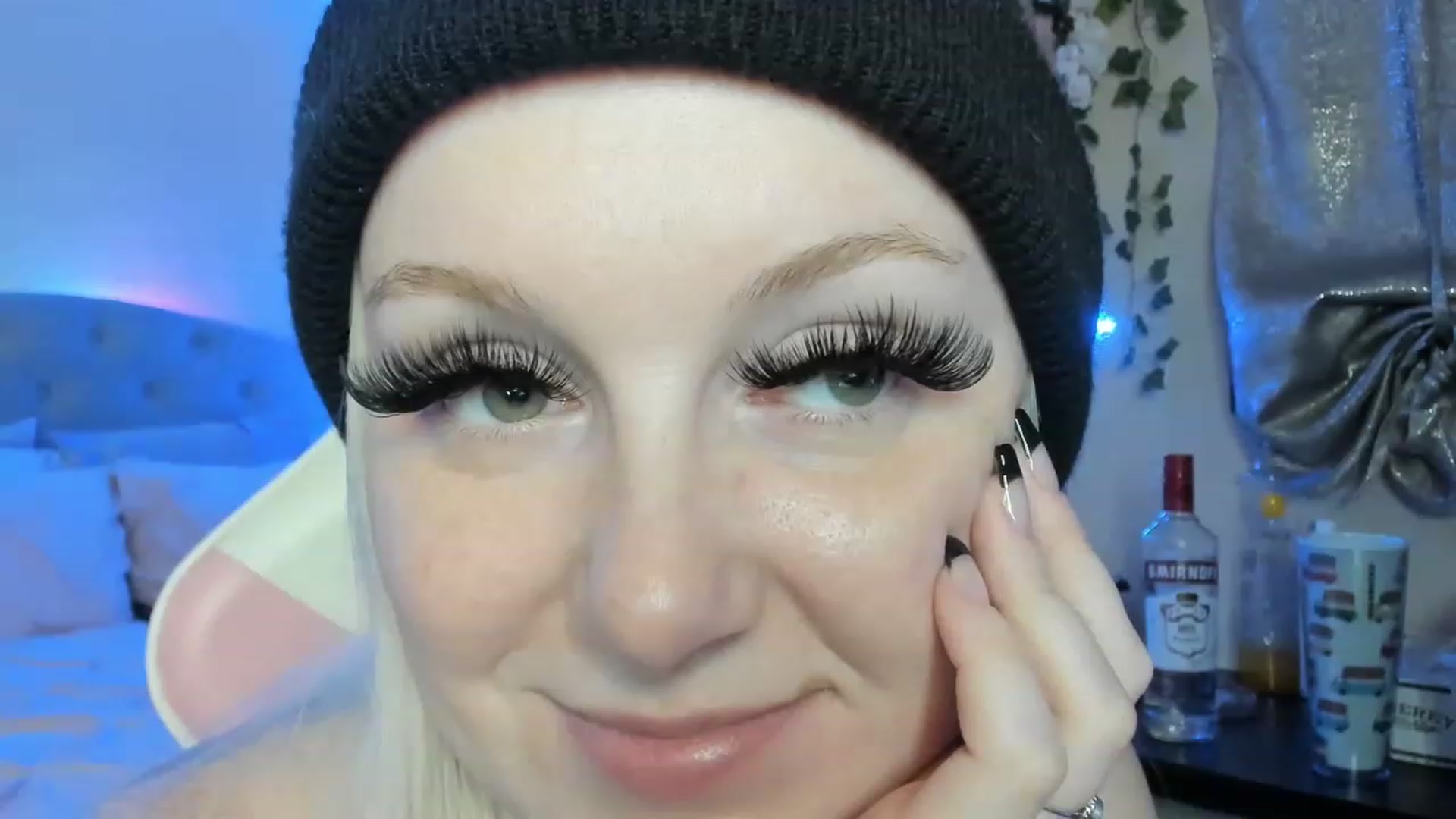 Gallery image thumbnail from LizzySmallz's myfreecams stream on, 03/02/2023, 11:06 image 12 of 20