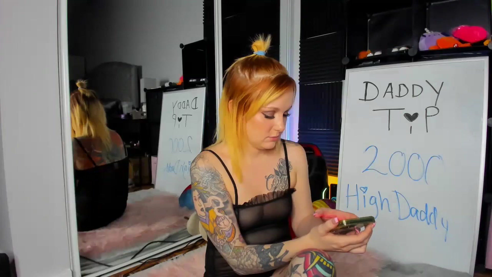Gallery image thumbnail from LizzySmallz's myfreecams stream on, 01/14/2024, 09:28 image 19 of 20