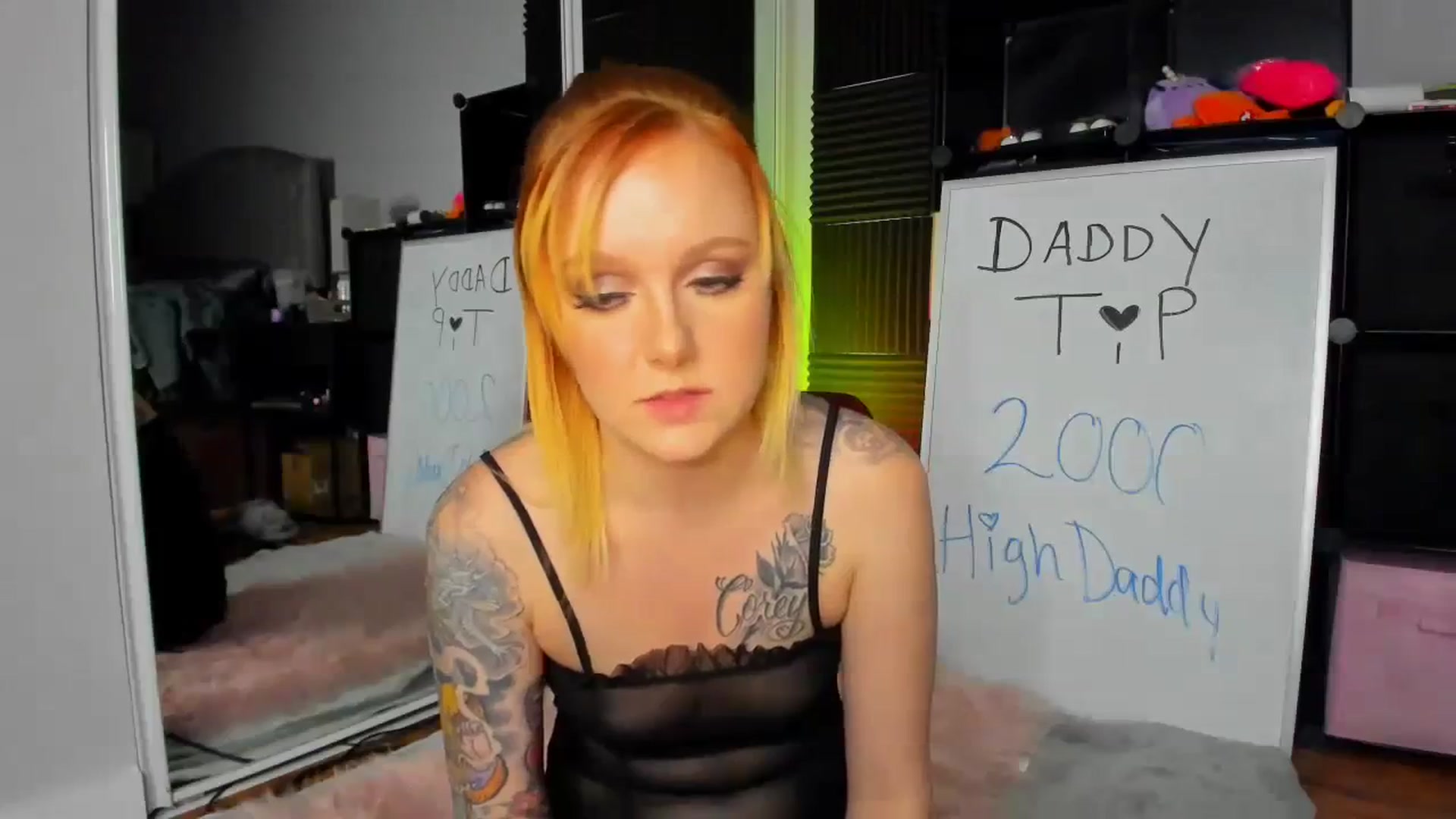 Gallery image thumbnail from LizzySmallz's myfreecams stream on, 01/14/2024, 10:14 image 6 of 20