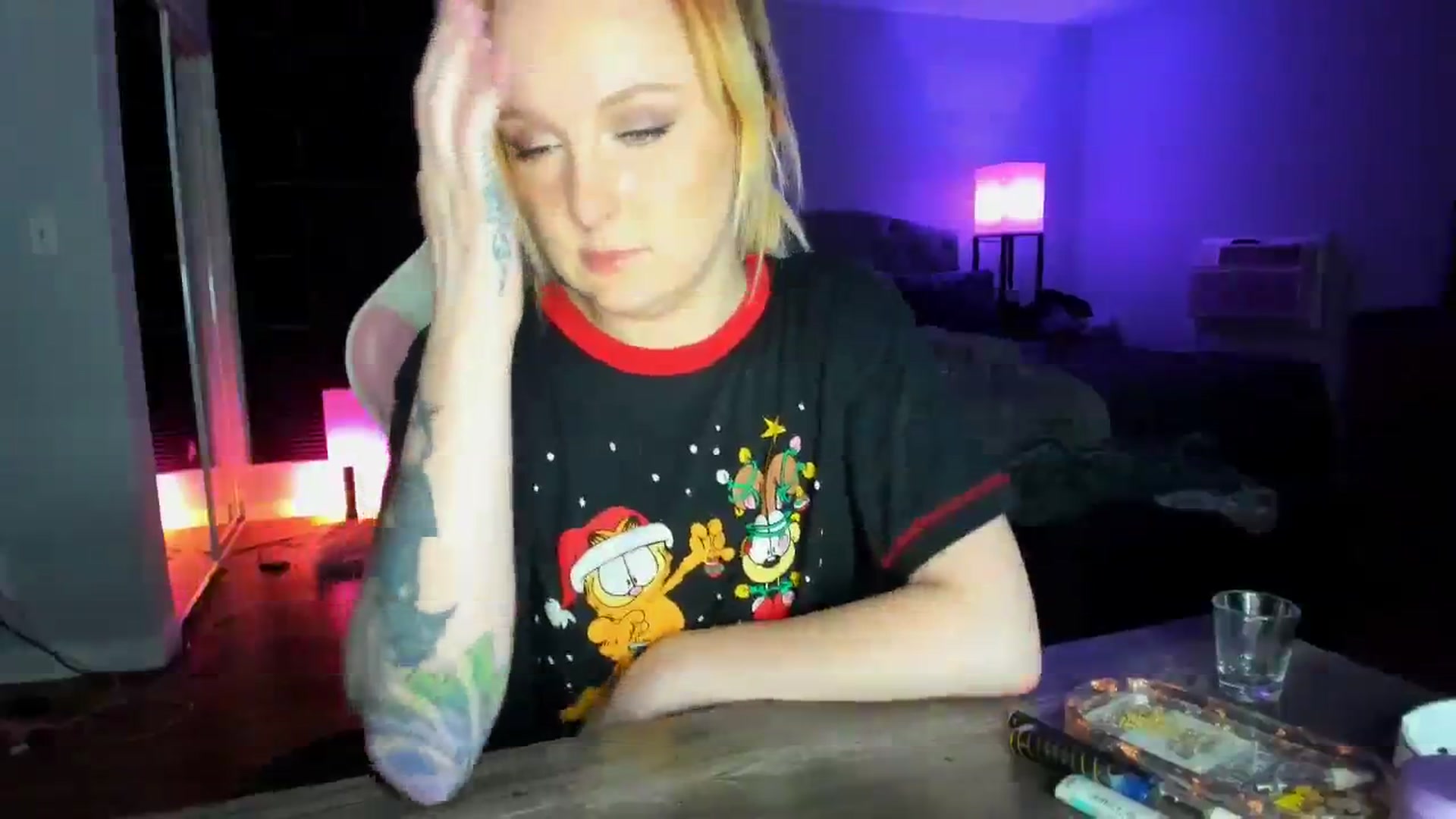 Gallery image thumbnail from LizzySmallz's myfreecams stream on, 01/17/2024, 14:10 image 8 of 20