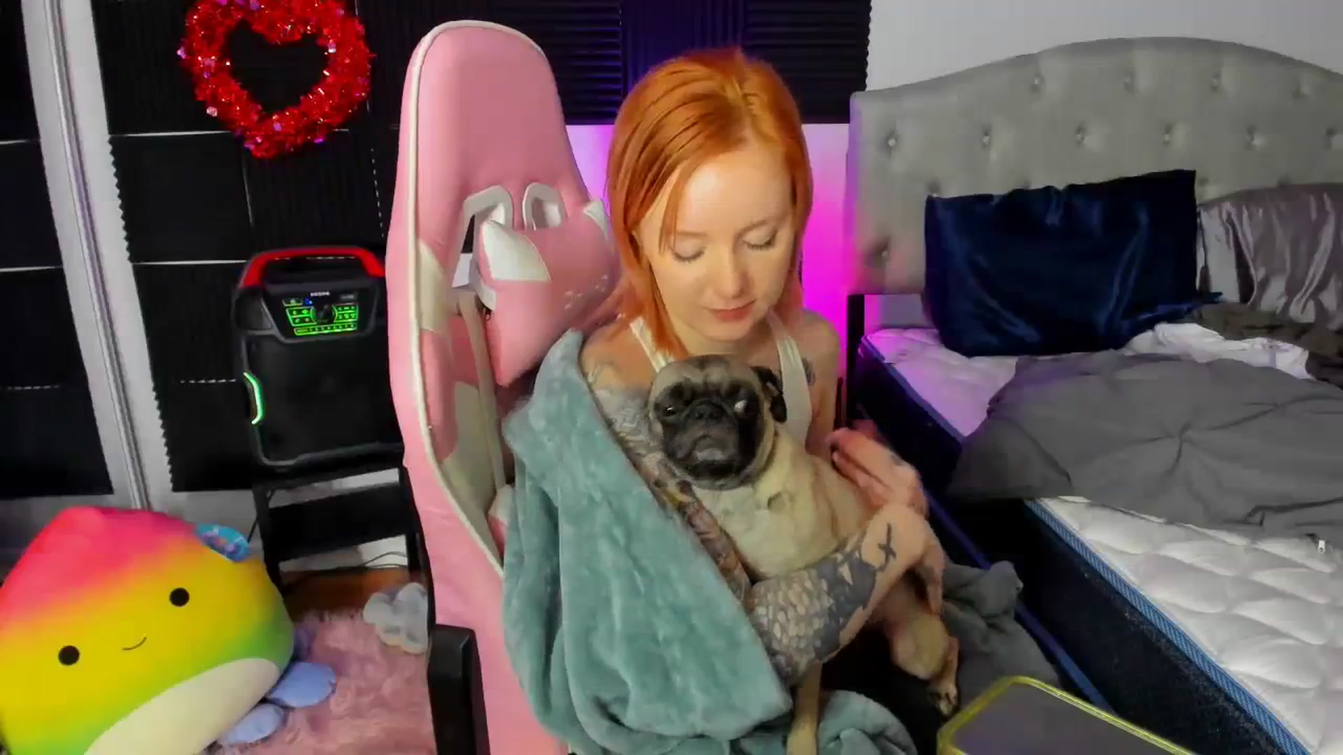 Gallery image thumbnail from LizzySmallz's myfreecams stream on, 02/12/2024, 14:29 image 15 of 20