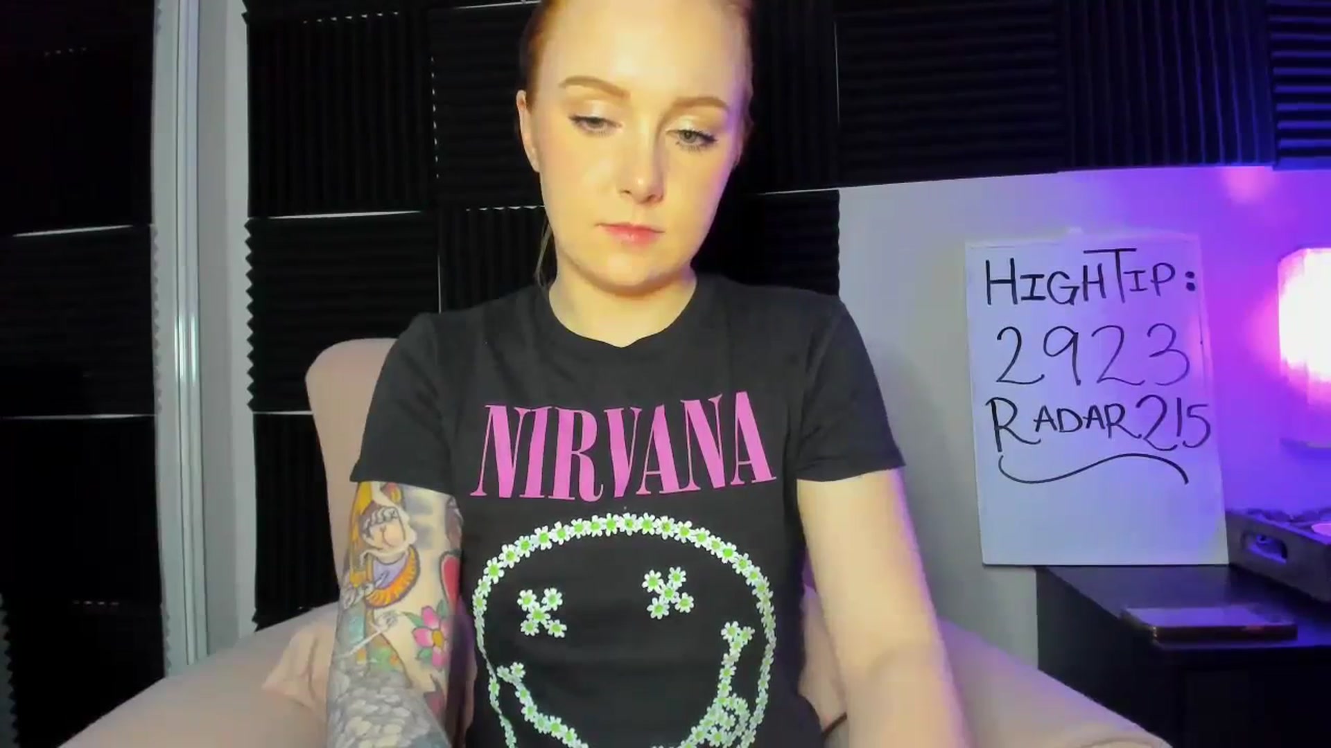 Gallery image thumbnail from LizzySmallz's myfreecams stream on, 03/08/2024, 08:49 image 17 of 20