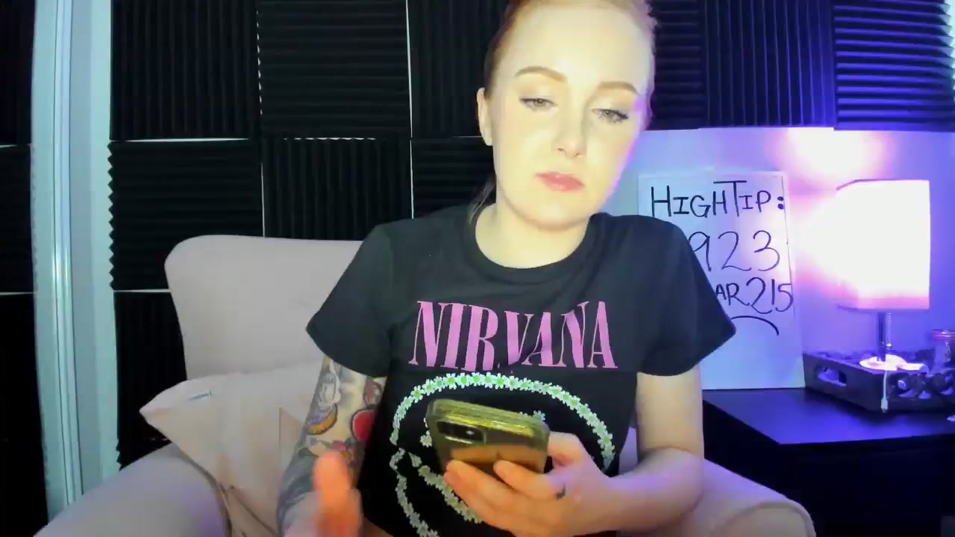 Gallery image thumbnail from LizzySmallz's myfreecams stream on, 03/08/2024, 08:49 image 8 of 20