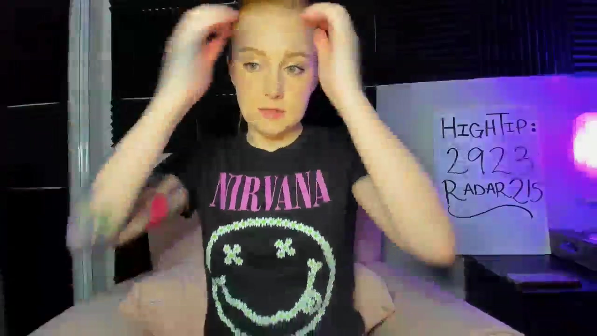 Gallery image thumbnail from LizzySmallz's myfreecams stream on, 03/08/2024, 08:49 image 19 of 20