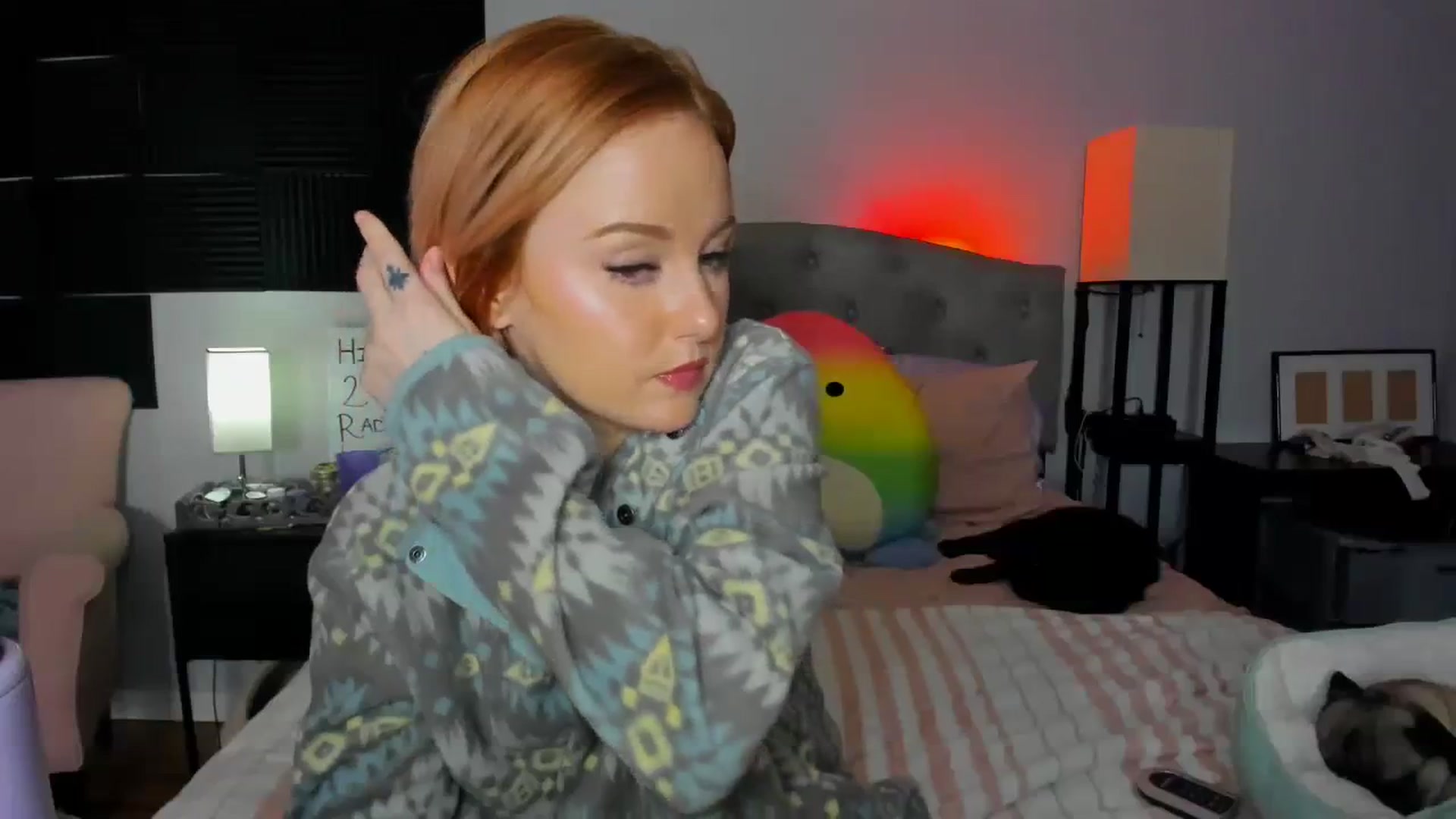 Gallery image thumbnail from LizzySmallz's myfreecams stream on, 03/10/2024, 10:56 image 7 of 20