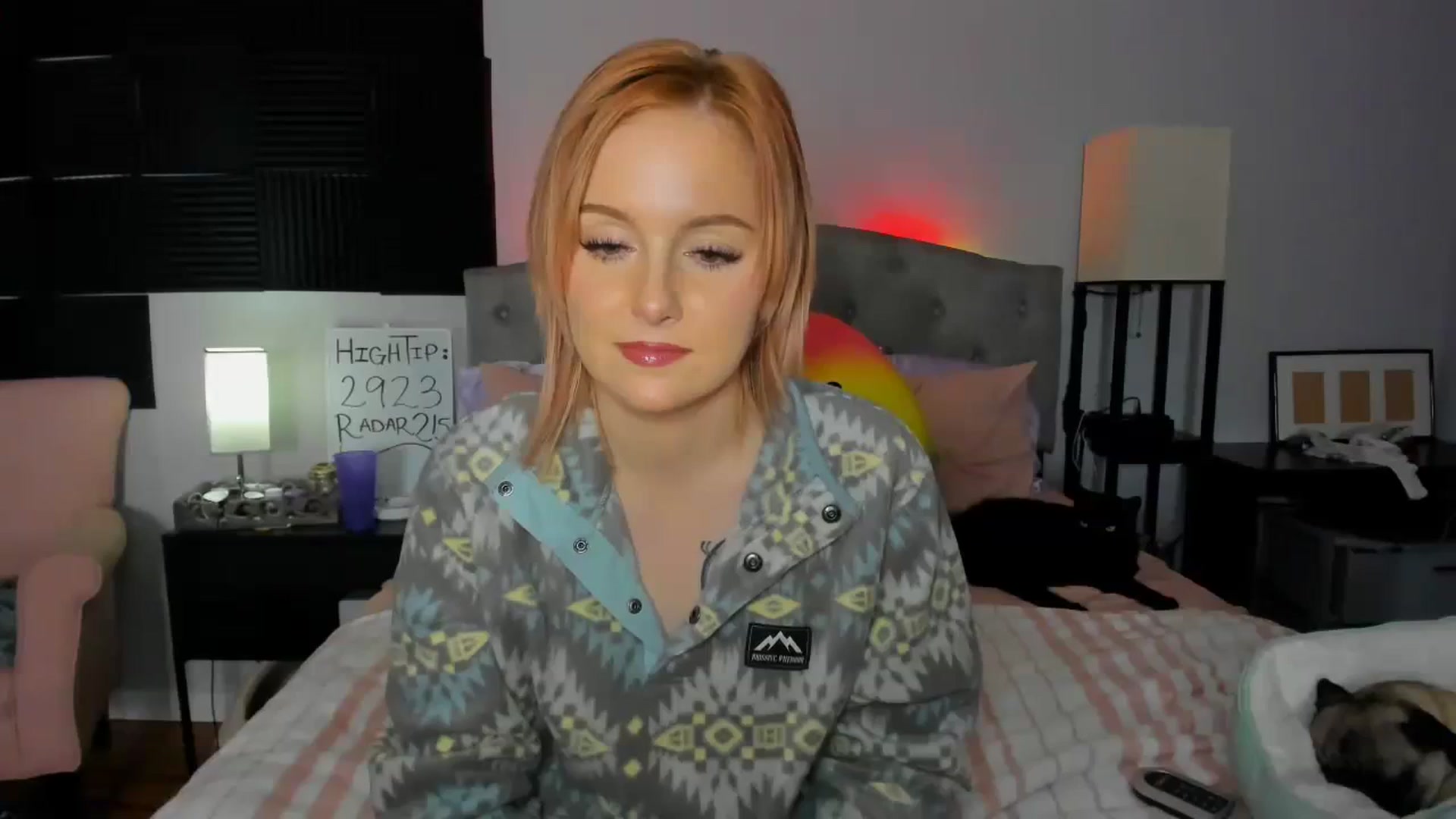 Gallery image thumbnail from LizzySmallz's myfreecams stream on, 03/10/2024, 10:56 image 16 of 20