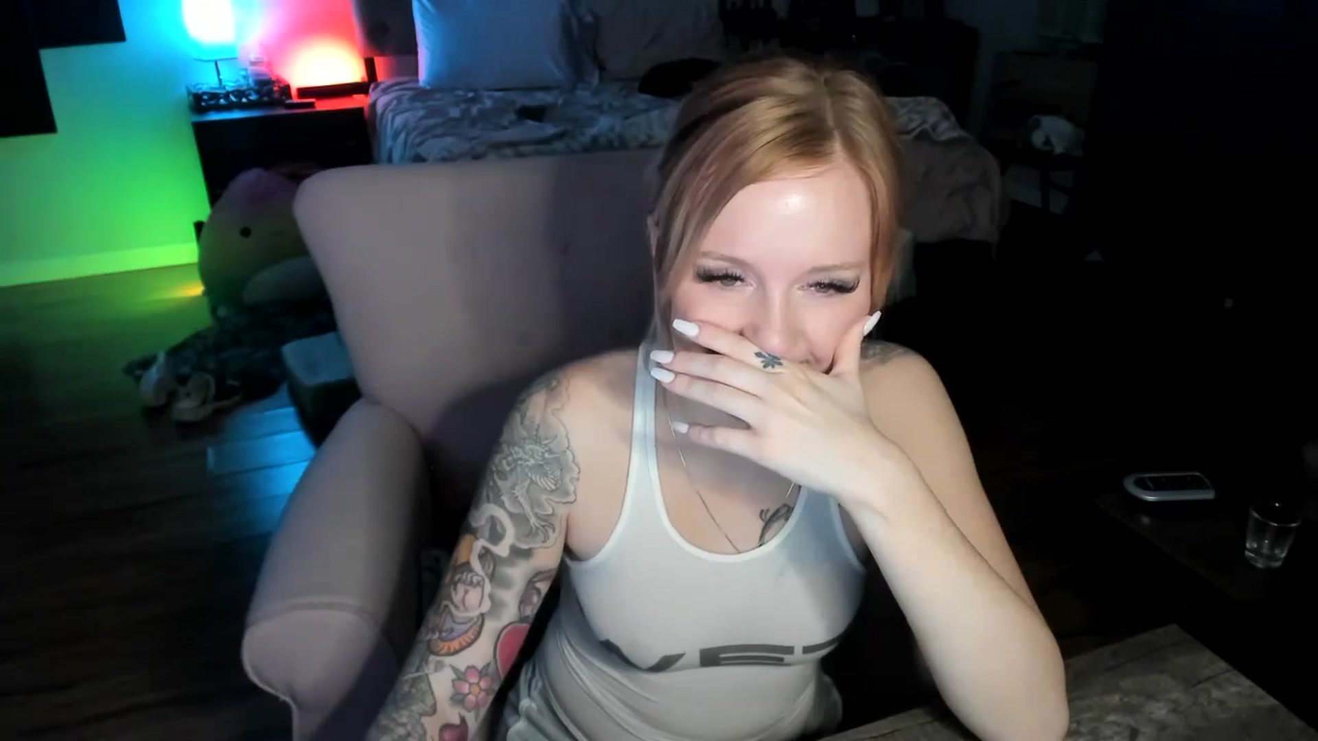 Gallery image thumbnail from LizzySmallz's myfreecams stream on, 04/28/2024, 08:49 image 17 of 20