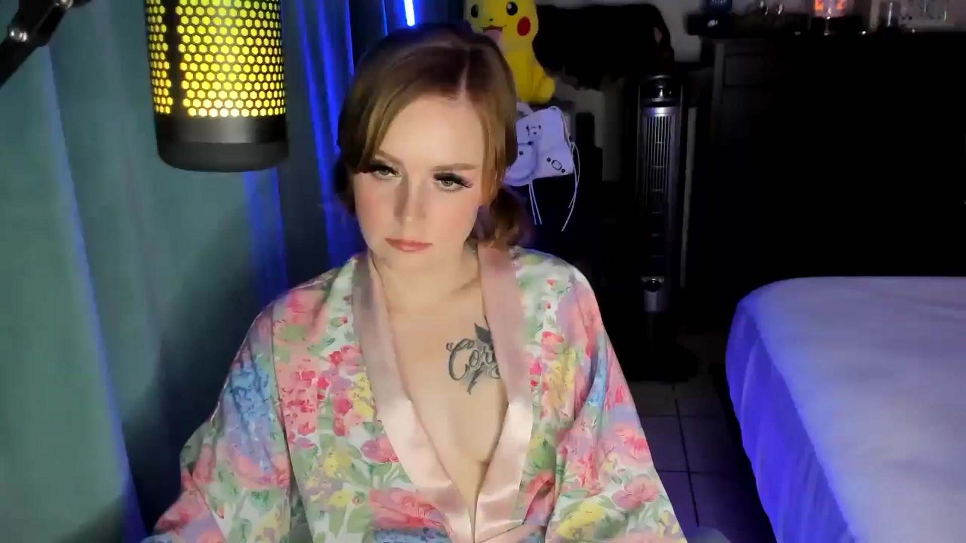 Gallery image thumbnail from LizzySmallz's myfreecams stream on, 06/21/2025, 09:11 image 20 of 20