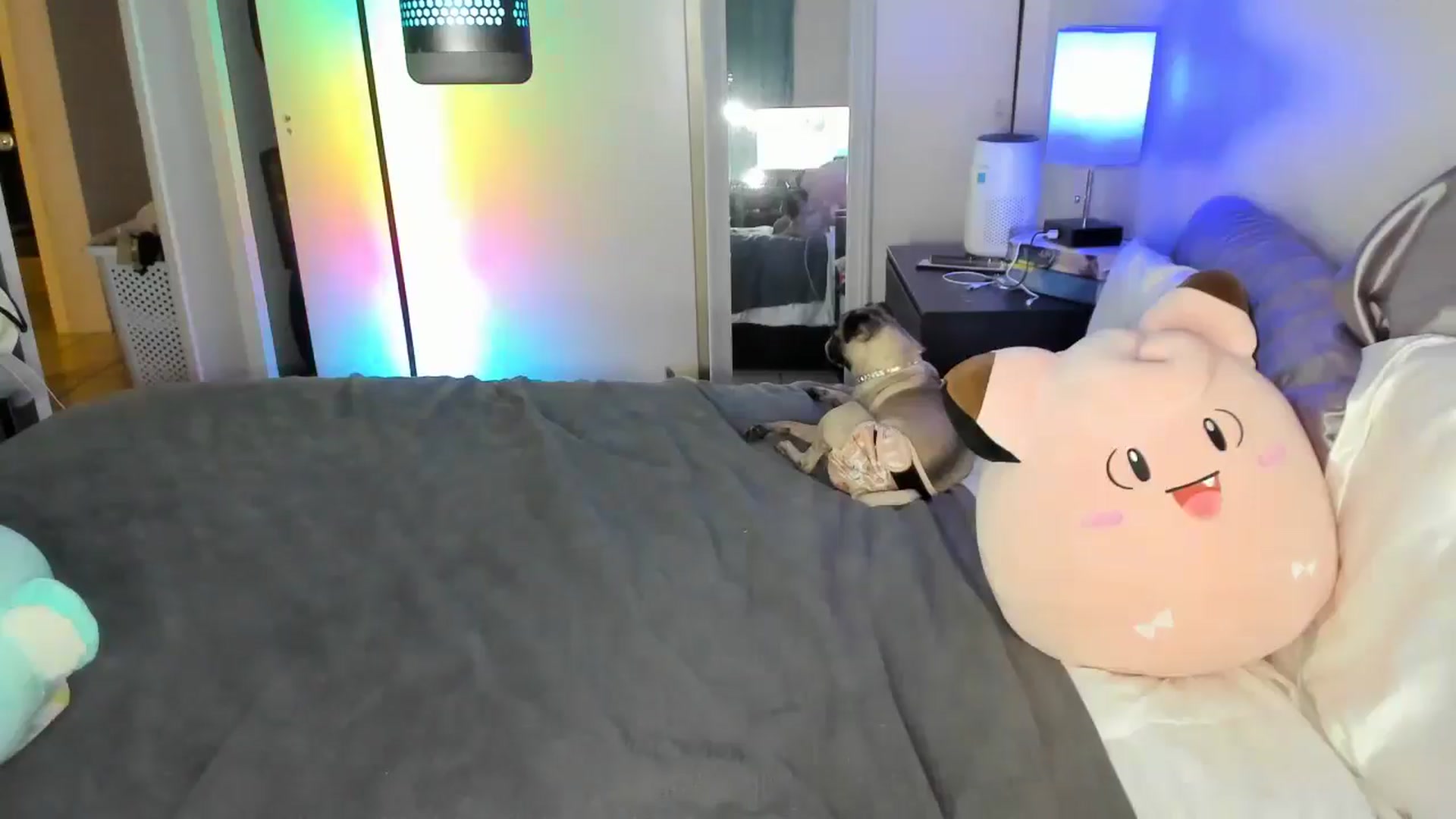 Gallery image thumbnail from LizzySmallz's myfreecams stream on, 07/19/2025, 11:09 image 20 of 20