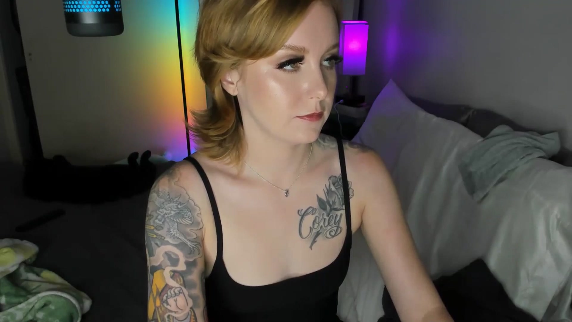 Gallery image thumbnail from LizzySmallz's myfreecams stream on, 07/21/2025, 07:26 image 14 of 20