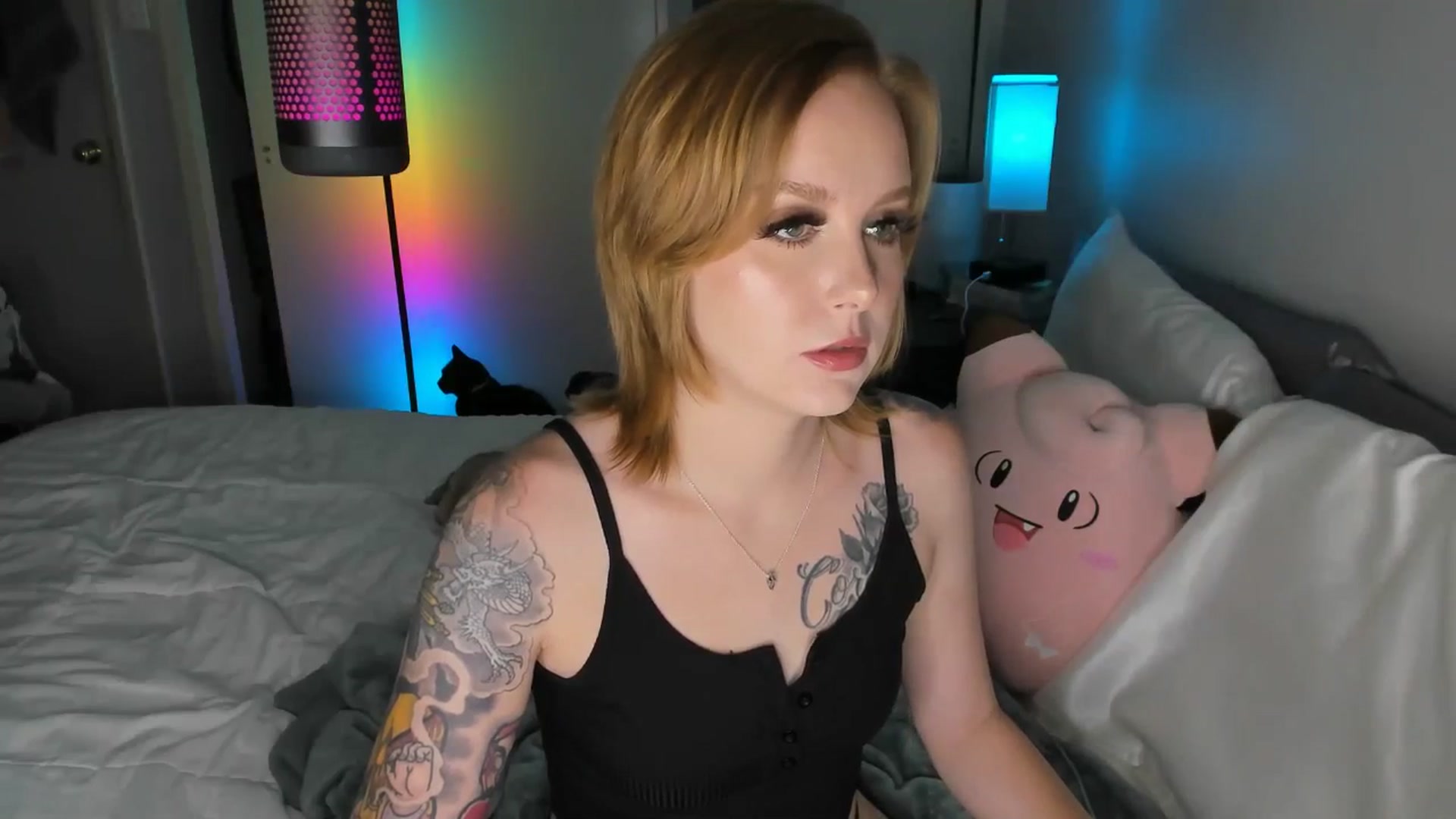 Gallery image thumbnail from LizzySmallz's myfreecams stream on, 07/26/2025, 06:29 image 7 of 20