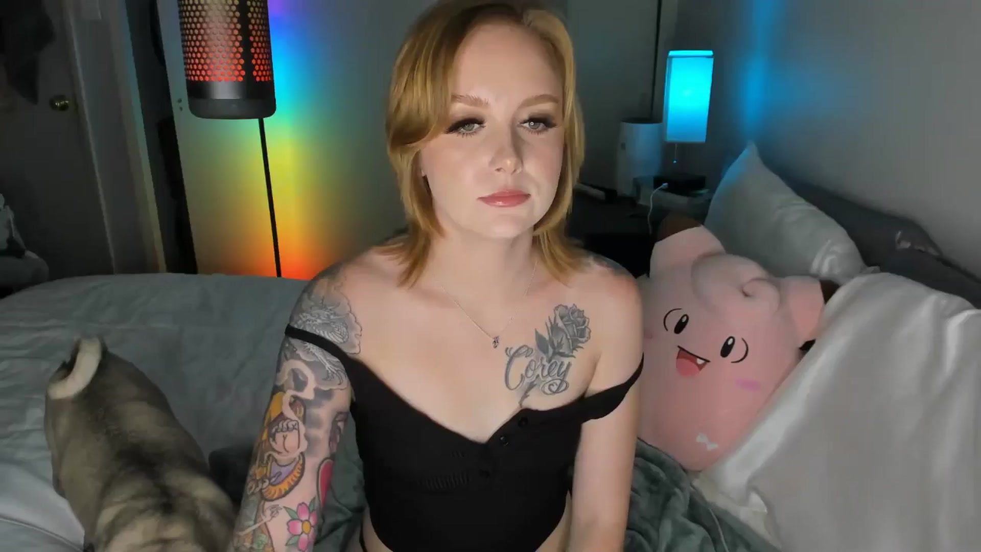 Gallery image thumbnail from LizzySmallz's myfreecams stream on, 07/26/2025, 06:29 image 13 of 20