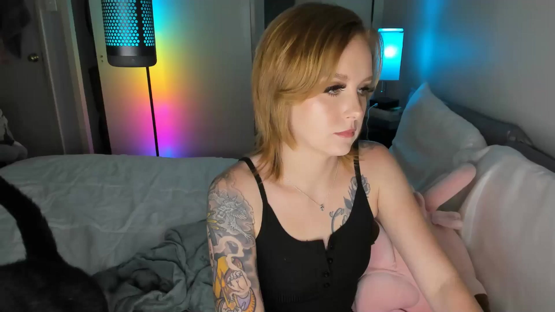 Gallery image thumbnail from LizzySmallz's myfreecams stream on, 07/26/2025, 07:36 image 1 of 20