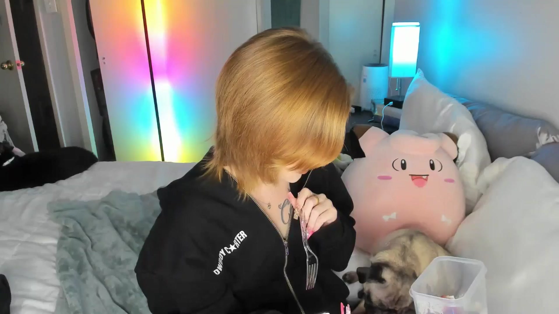 Gallery image thumbnail from LizzySmallz's myfreecams stream on, 07/26/2025, 10:41 image 8 of 20