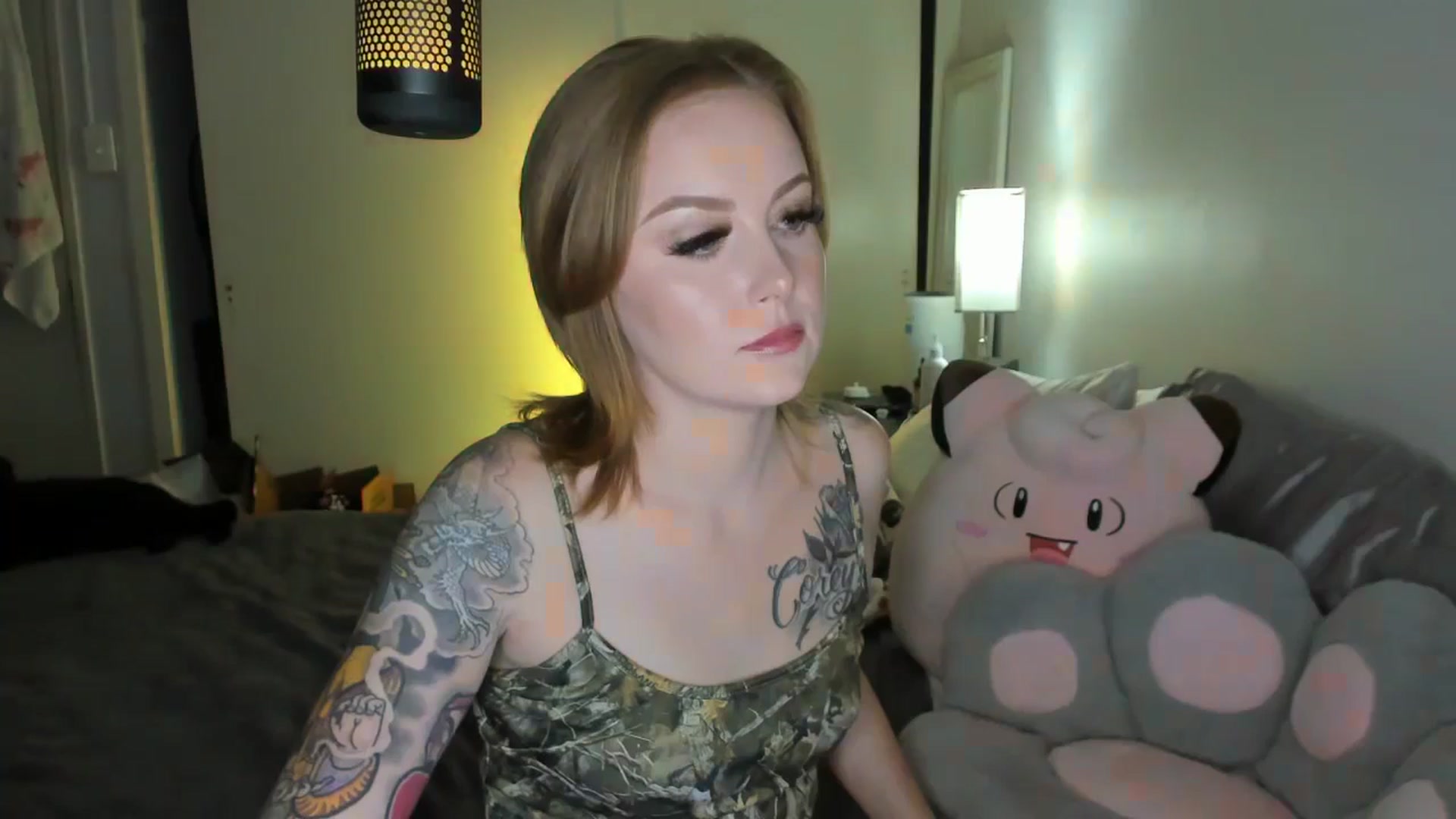 Gallery image thumbnail from LizzySmallz's myfreecams stream on, 08/24/2025, 15:23 image 8 of 20