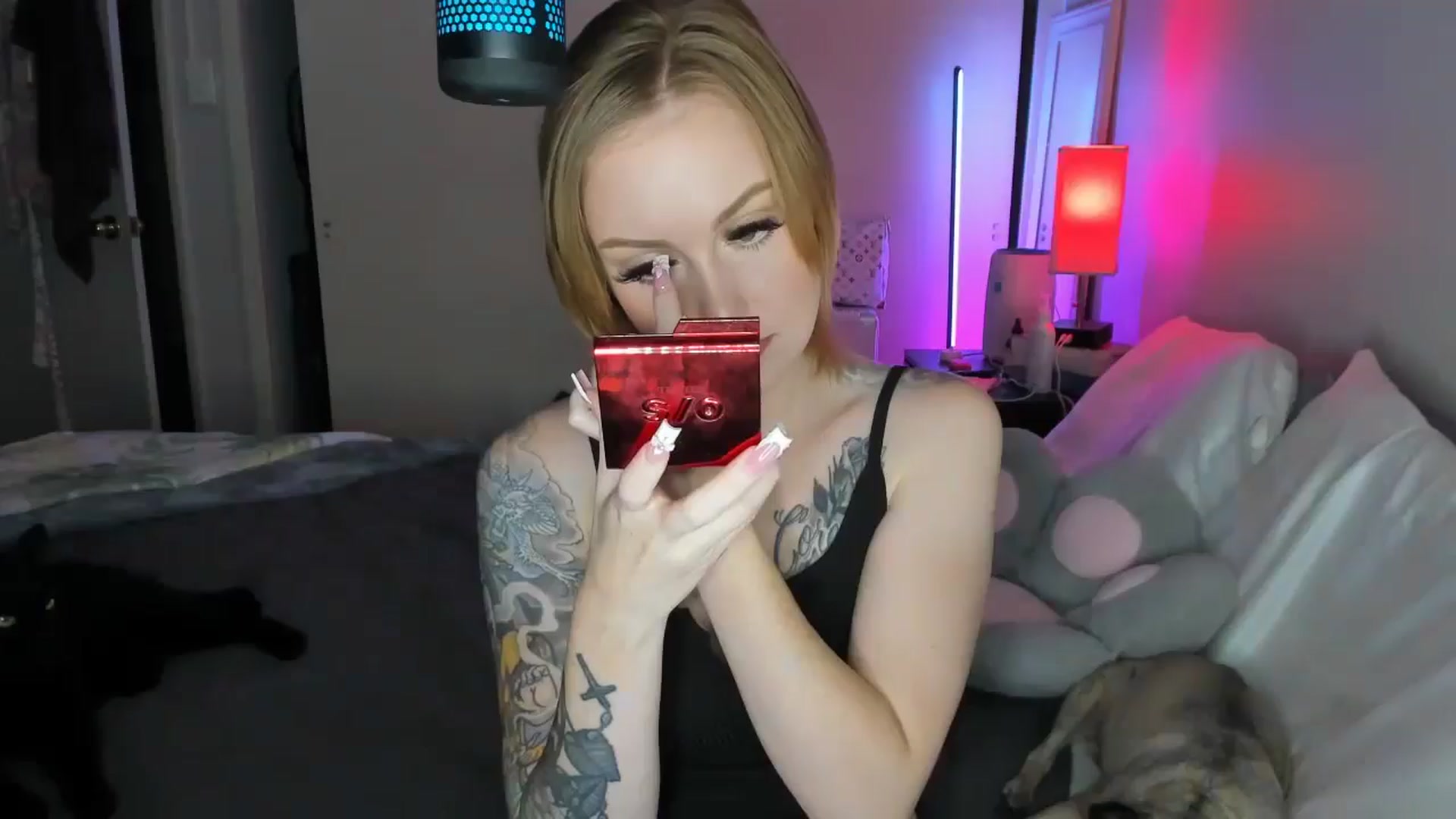 Gallery image thumbnail from LizzySmallz's myfreecams stream on, 08/27/2025, 08:37 image 1 of 20