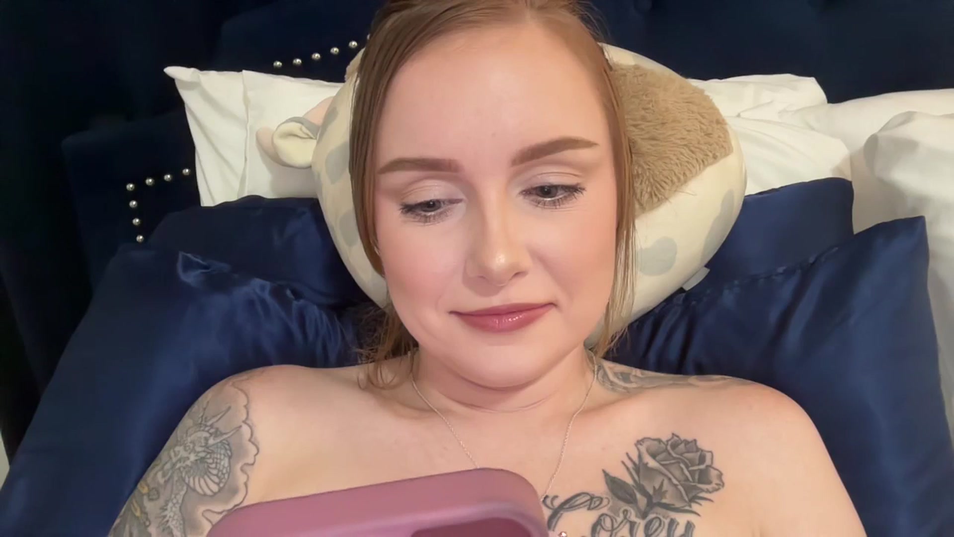 Gallery image thumbnail from LizzySmallz's myfreecams stream on, 09/15/2025, 09:31 image 6 of 20