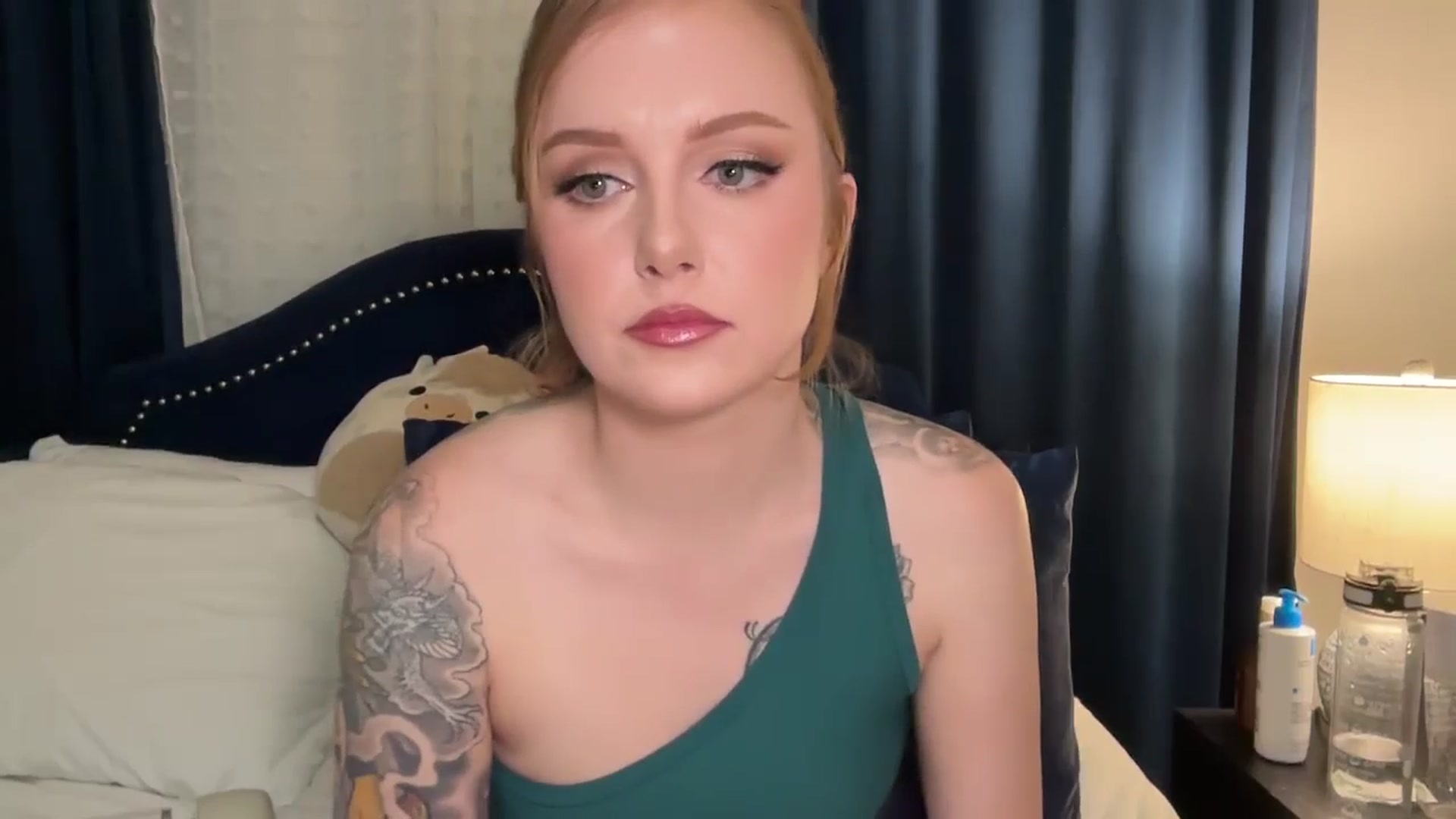 Gallery image thumbnail from LizzySmallz's myfreecams stream on, 09/22/2025, 08:15 image 9 of 20