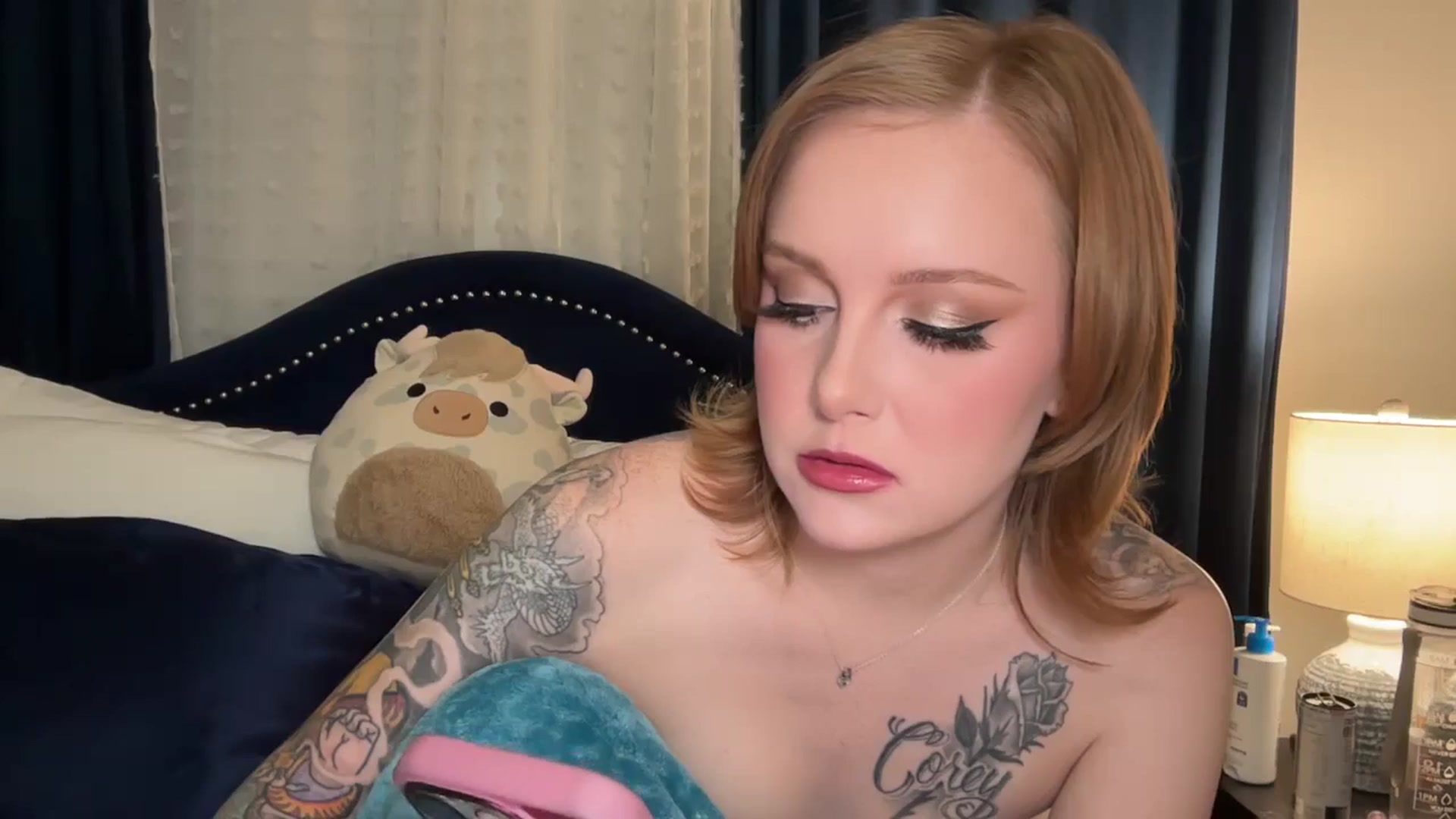 Gallery image thumbnail from LizzySmallz's myfreecams stream on, 09/24/2025, 07:21 image 17 of 20