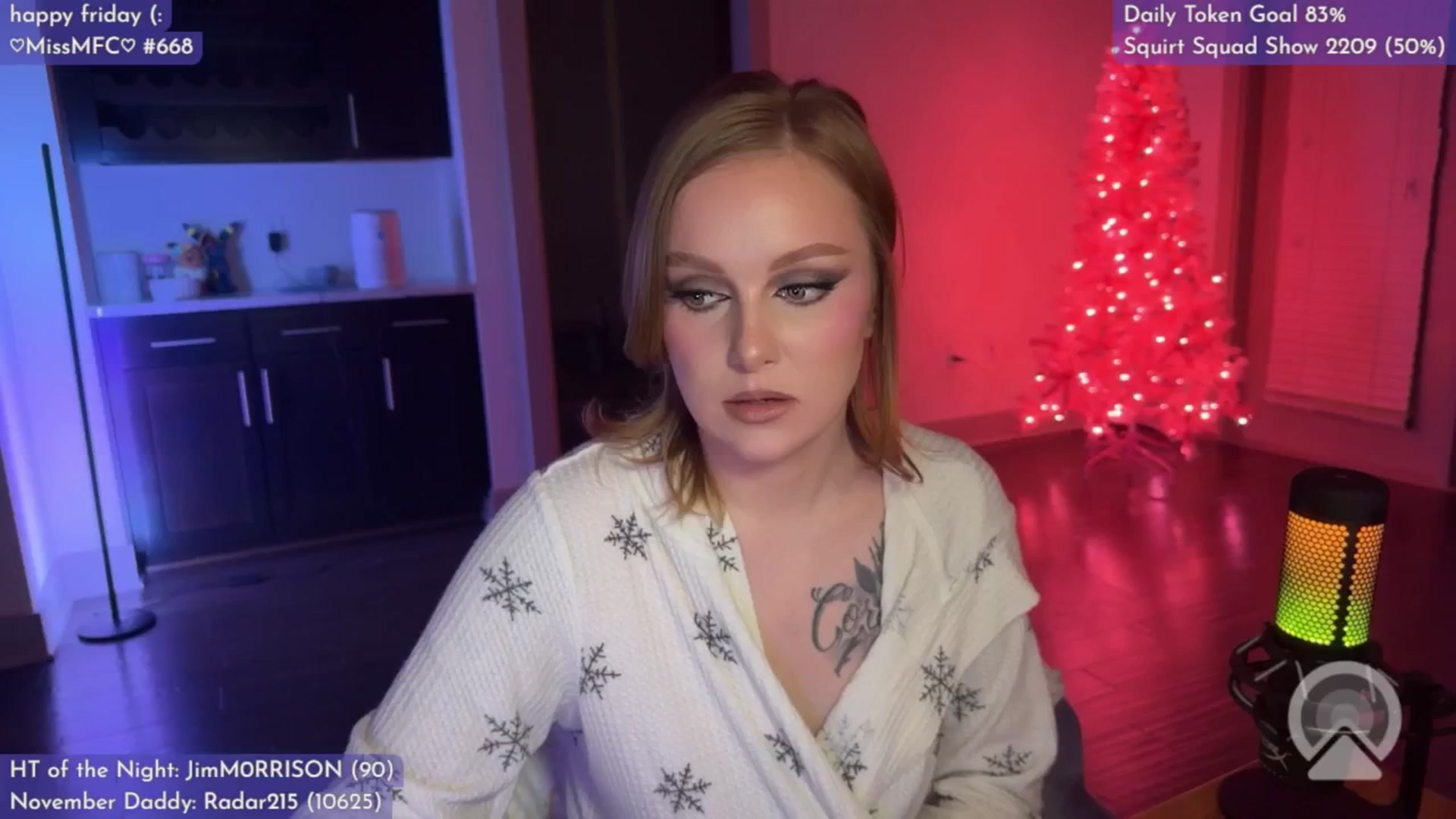 Gallery image thumbnail from LizzySmallz's myfreecams stream on, 11/15/2025, 10:01 image 2 of 20