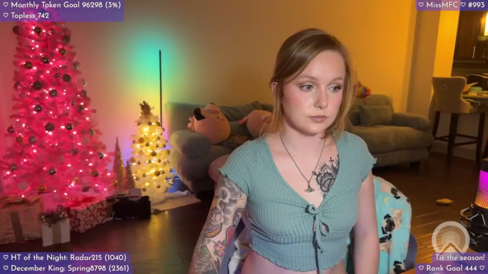 Gallery image thumbnail from LizzySmallz's myfreecams stream on, 12/03/2025, 11:00 image 6 of 20