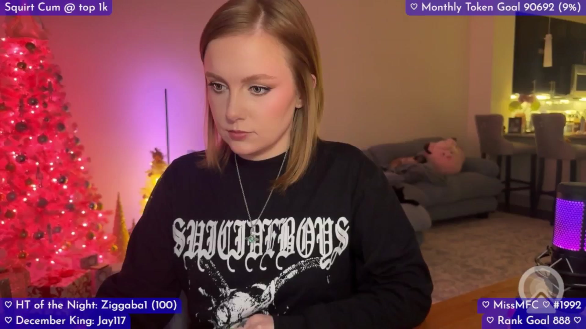 Gallery image thumbnail from LizzySmallz's myfreecams stream on, 12/13/2025, 08:04 image 14 of 20