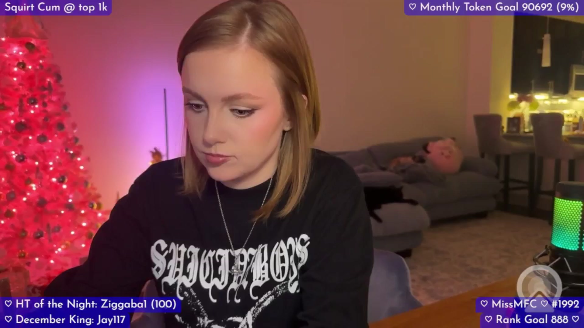 Gallery image thumbnail from LizzySmallz's myfreecams stream on, 12/13/2025, 08:04 image 16 of 20