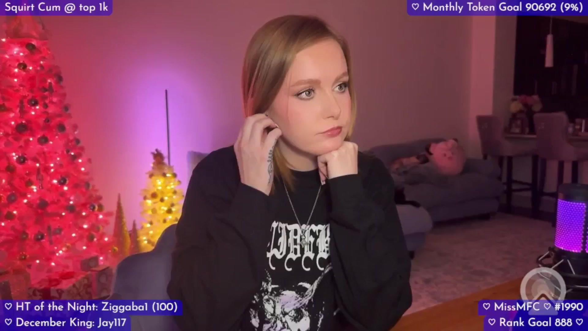 Gallery image thumbnail from LizzySmallz's myfreecams stream on, 12/13/2025, 08:04 image 10 of 20