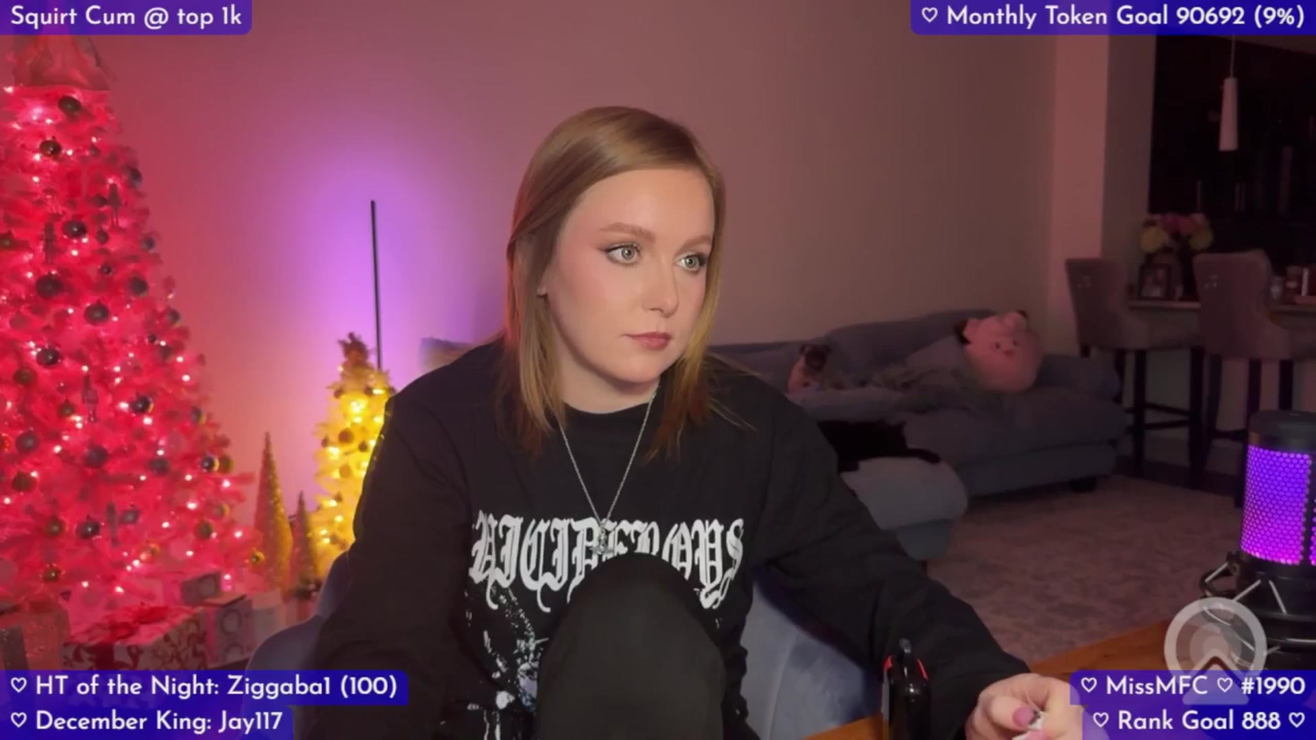 Gallery image thumbnail from LizzySmallz's myfreecams stream on, 12/13/2025, 08:04 image 6 of 20