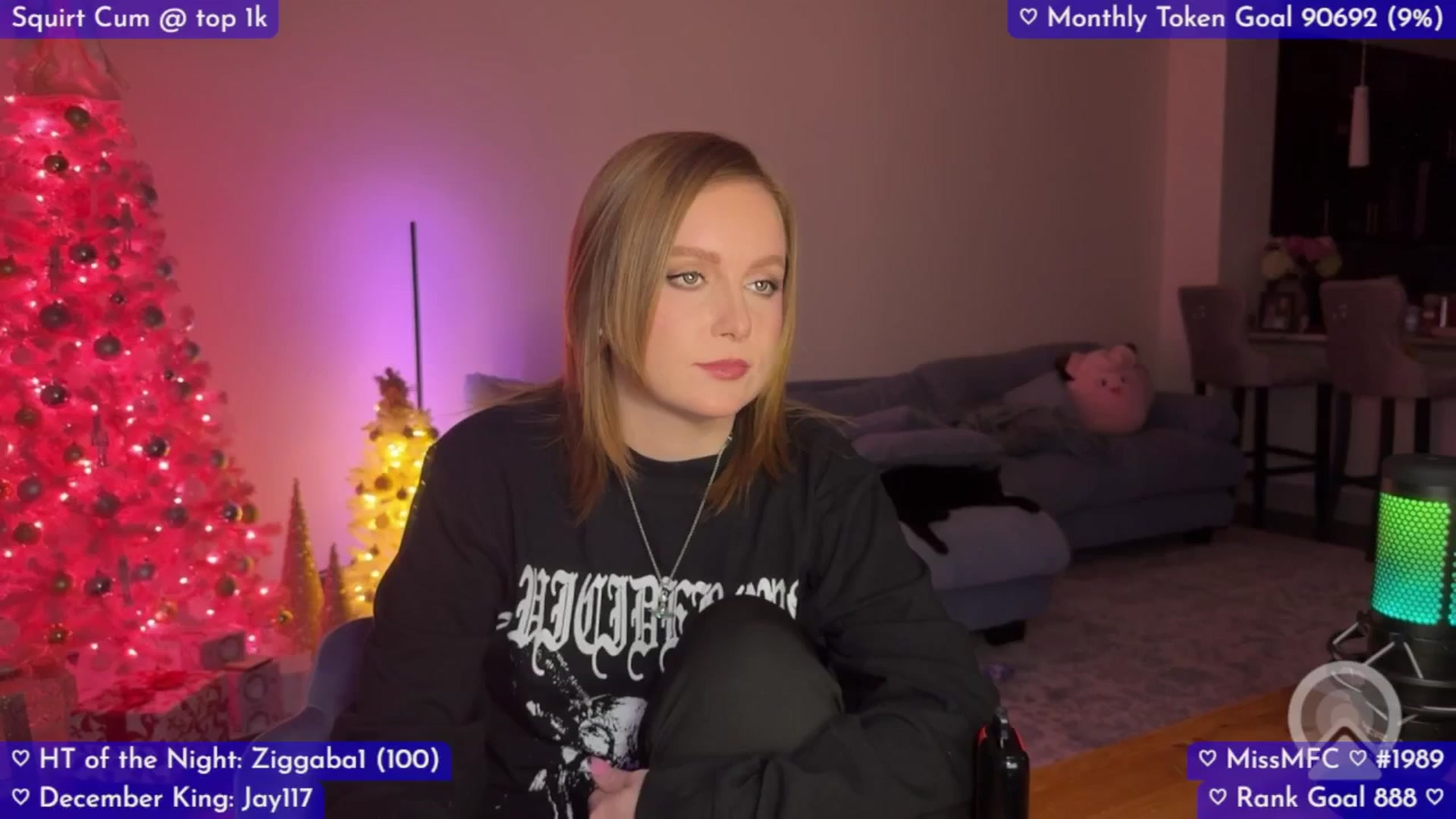 Gallery image thumbnail from LizzySmallz's myfreecams stream on, 12/13/2025, 08:04 image 4 of 20