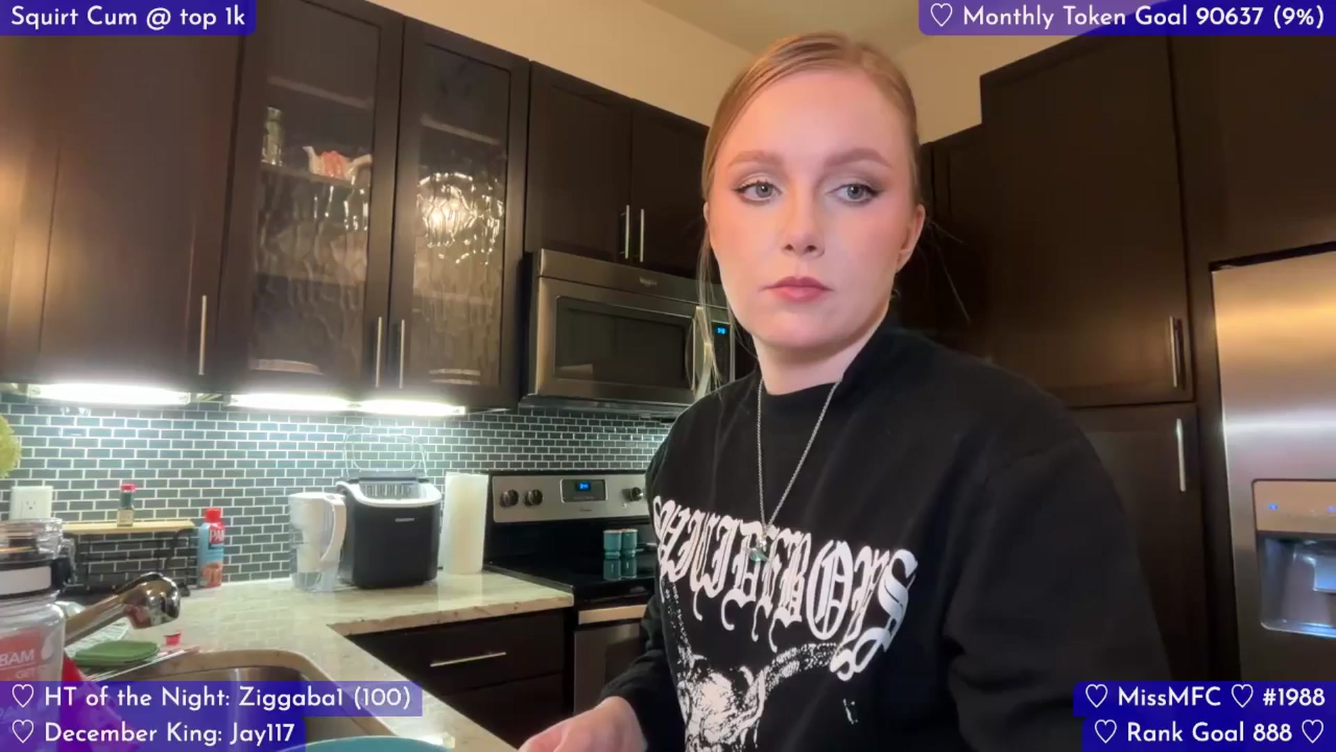 Gallery image thumbnail from LizzySmallz's myfreecams stream on, 12/13/2025, 09:51 image 6 of 20