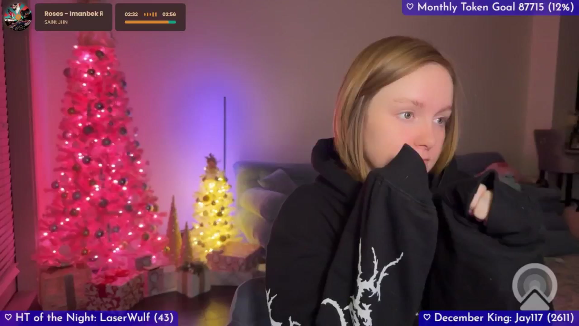 Gallery image thumbnail from LizzySmallz's myfreecams stream on, 12/15/2025, 10:03 image 19 of 20
