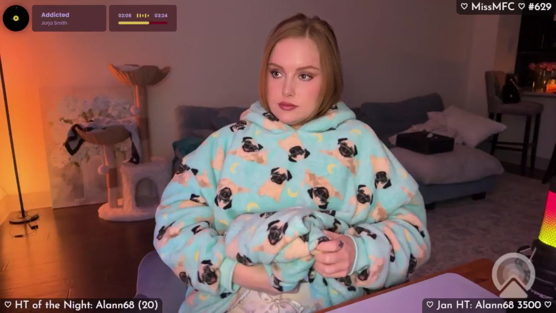 Gallery image thumbnail from LizzySmallz's myfreecams stream on, 01/26/2026, 04:24 image 16 of 20