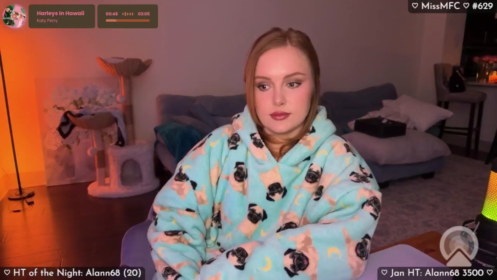 Gallery image thumbnail from LizzySmallz's myfreecams stream on, 01/26/2026, 04:24 image 17 of 20