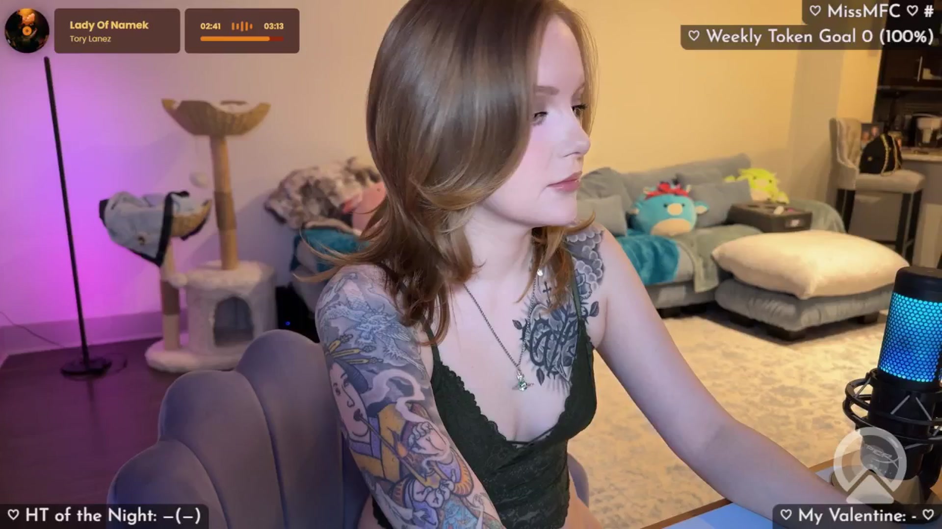 Gallery image thumbnail from LizzySmallz's myfreecams stream on, 02/03/2026, 24:56 image 8 of 20