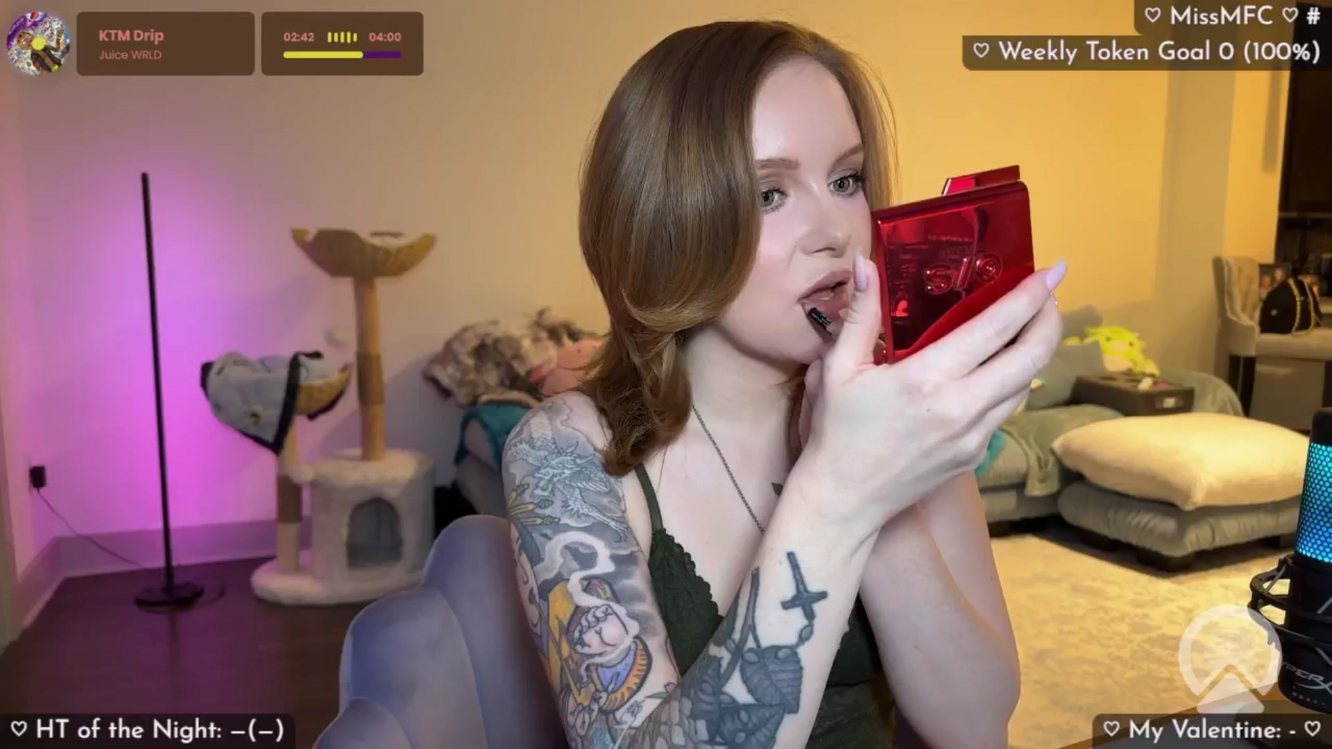 Gallery image thumbnail from LizzySmallz's myfreecams stream on, 02/03/2026, 24:56 image 4 of 20