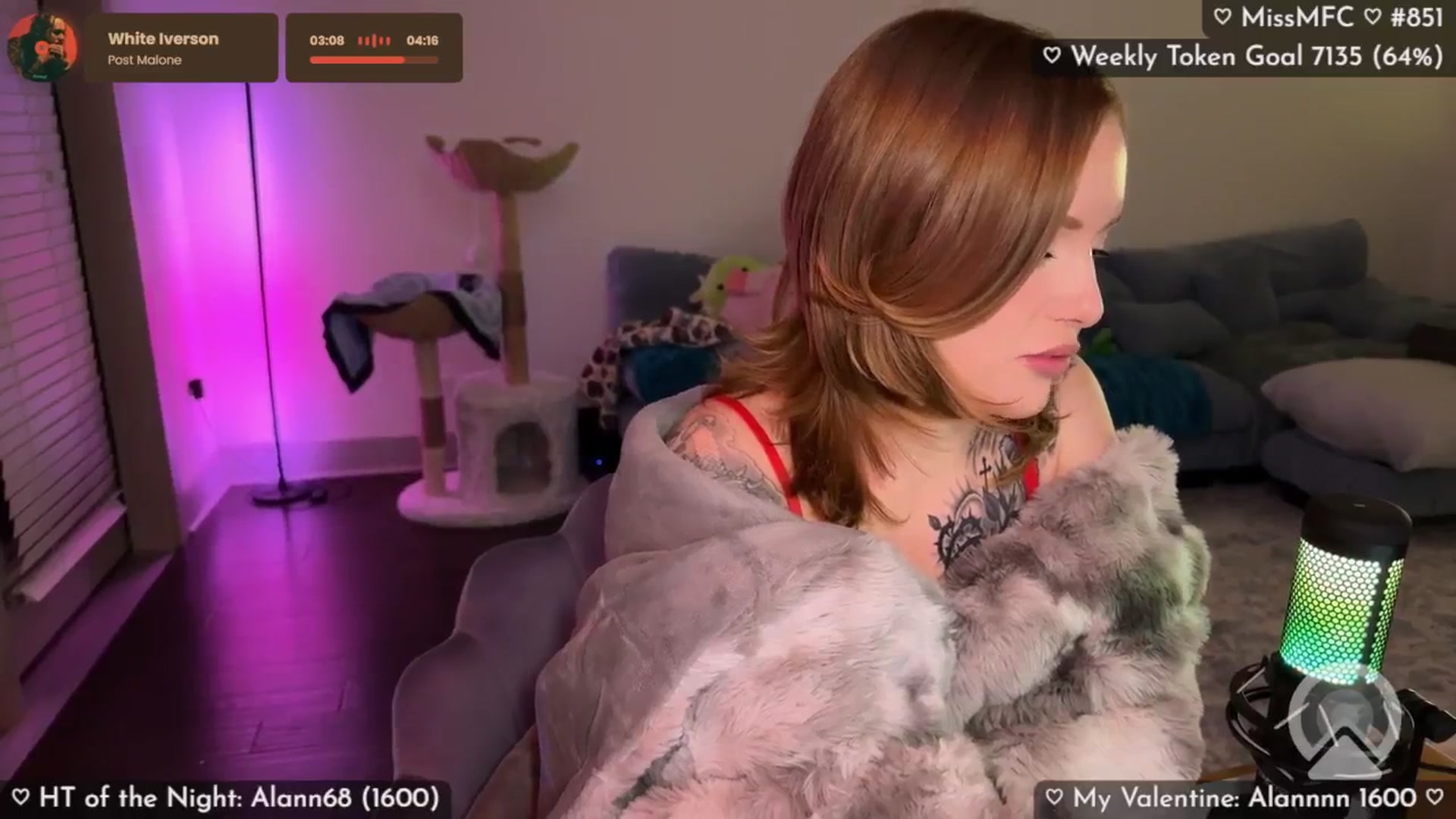 Gallery image thumbnail from LizzySmallz's myfreecams stream on, 02/07/2026, 11:26 image 11 of 20