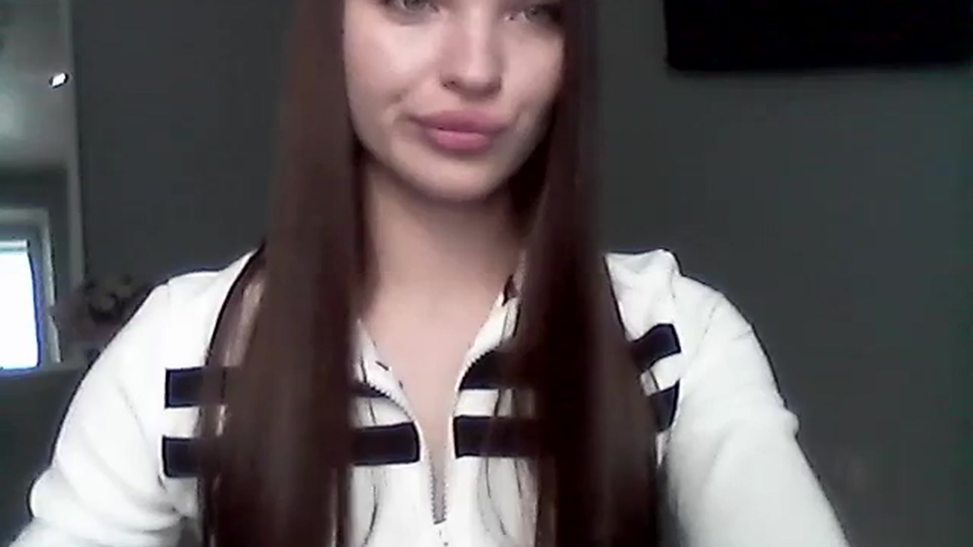 Gallery image thumbnail from LizzyStarr's myfreecams stream on, 03/27/2025, 08:27 image 17 of 20