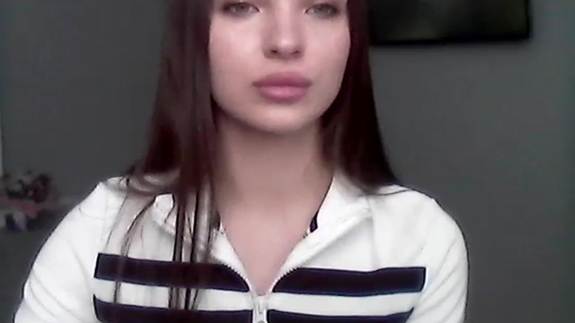 Gallery image thumbnail from LizzyStarr's myfreecams stream on, 03/27/2025, 09:27 image 3 of 20