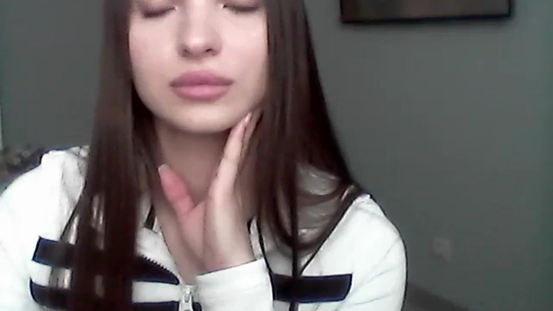 Gallery image thumbnail from LizzyStarr's myfreecams stream on, 03/27/2025, 10:23 image 3 of 20
