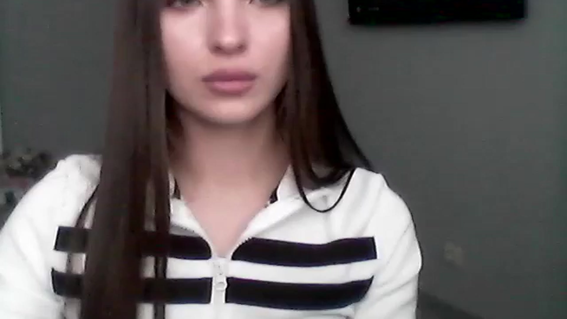 Gallery image thumbnail from LizzyStarr's myfreecams stream on, 03/27/2025, 10:23 image 1 of 20