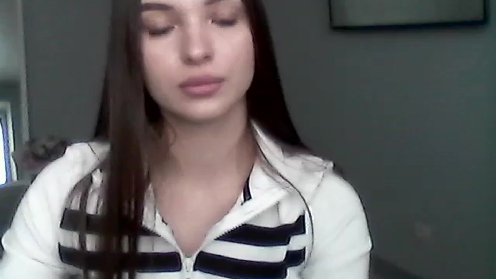 Gallery image thumbnail from LizzyStarr's myfreecams stream on, 03/27/2025, 12:12 image 13 of 20