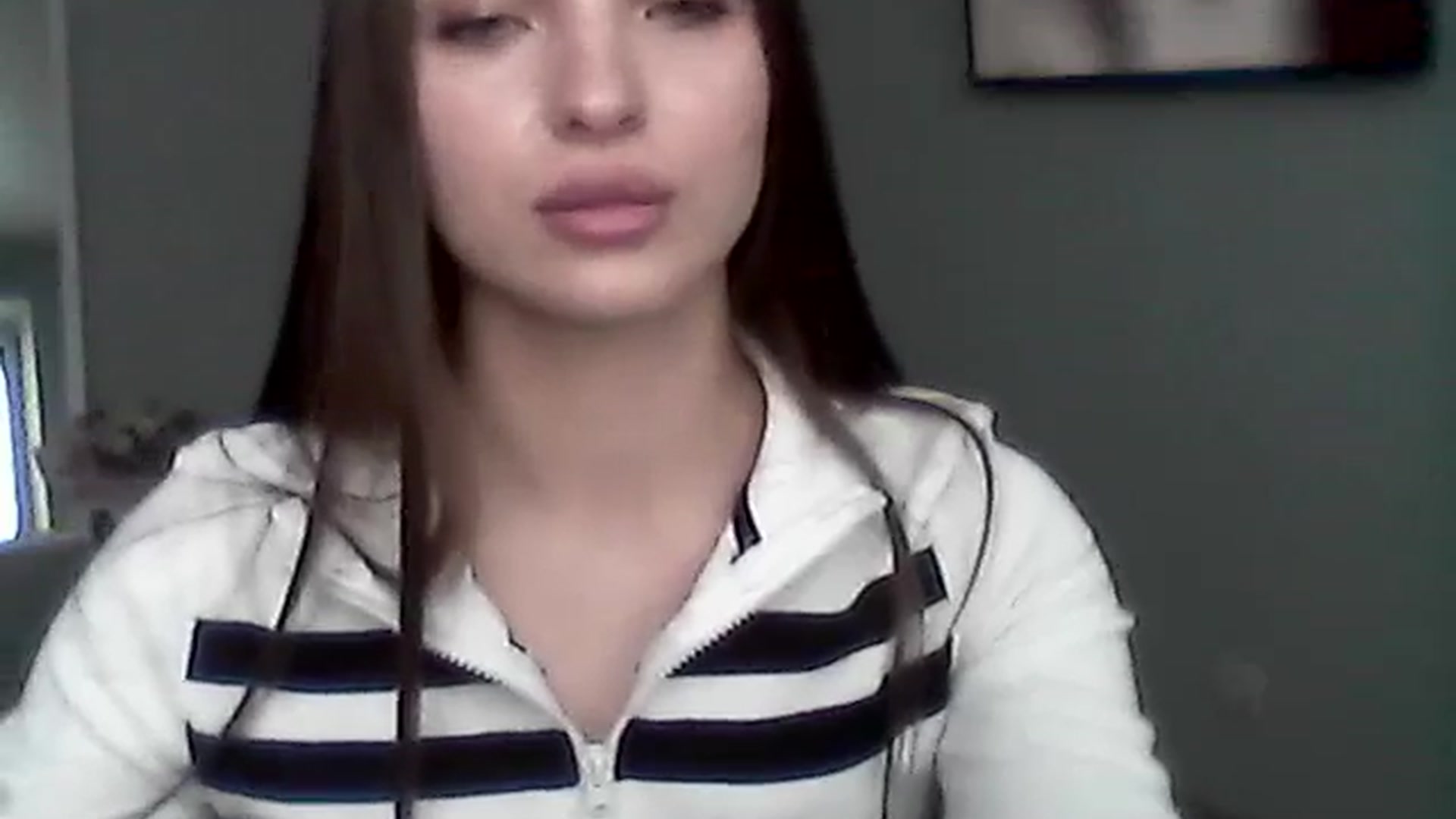 Gallery image thumbnail from LizzyStarr's myfreecams stream on, 03/27/2025, 12:12 image 18 of 20